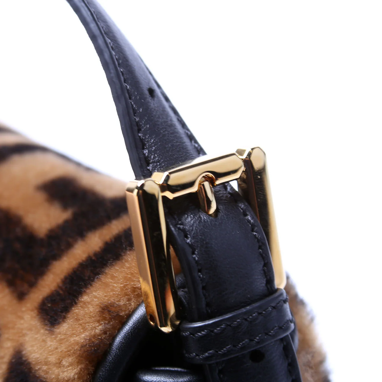8BR600 Baguette FF Shearling Brown/Black - Image 8