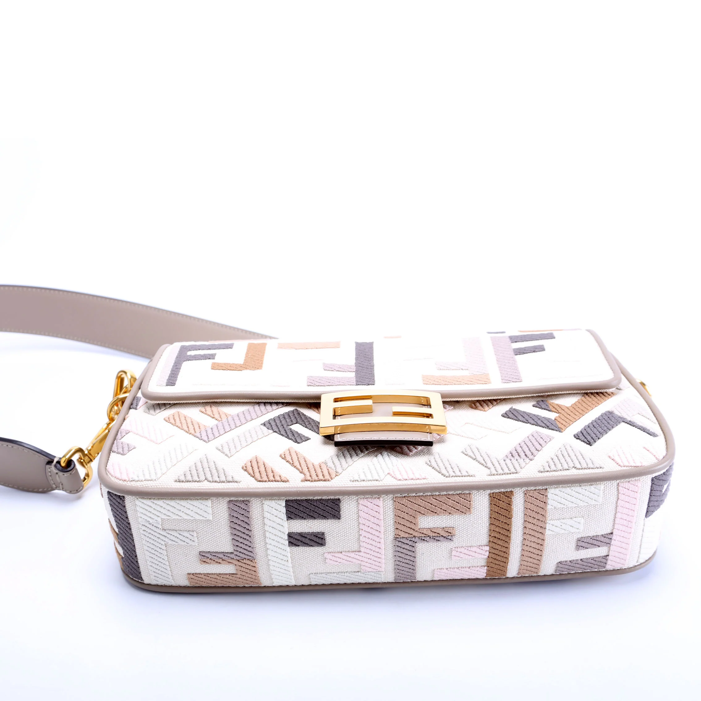 8BR600 FF Jacquard Baguette Taupe/Multicolor - Image 4