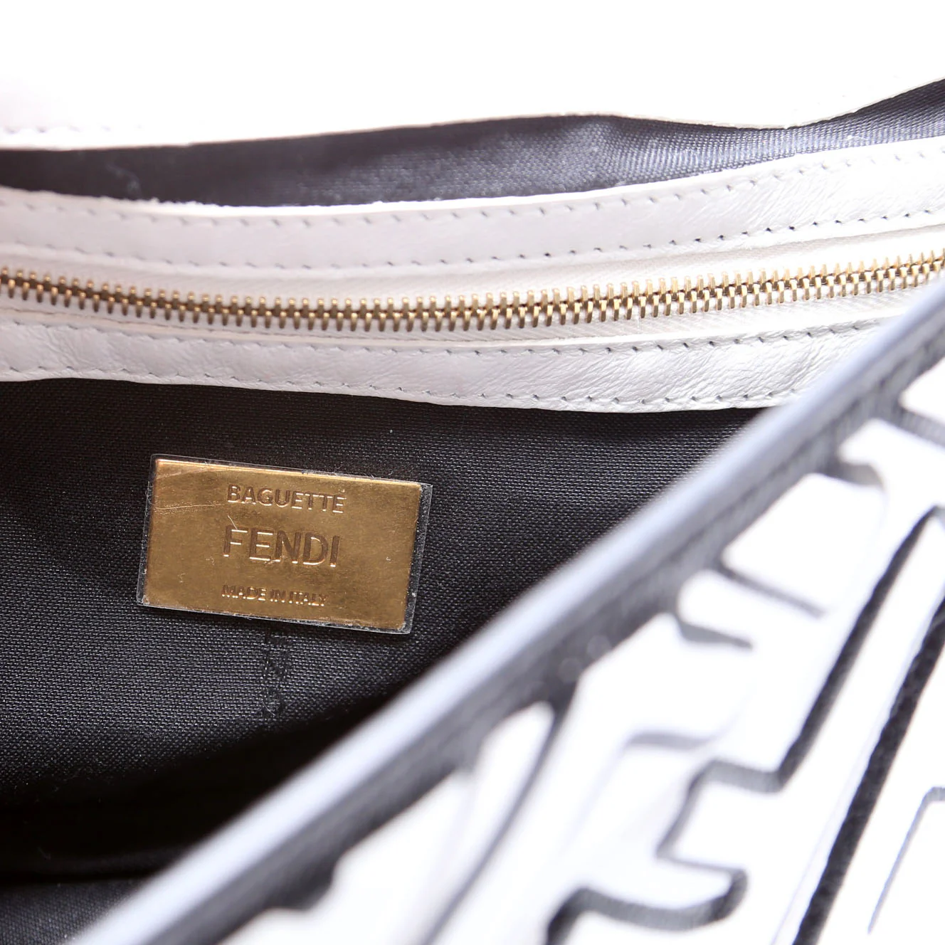 8BR600 X Joshua Vides Baguette Black/White - Image 7
