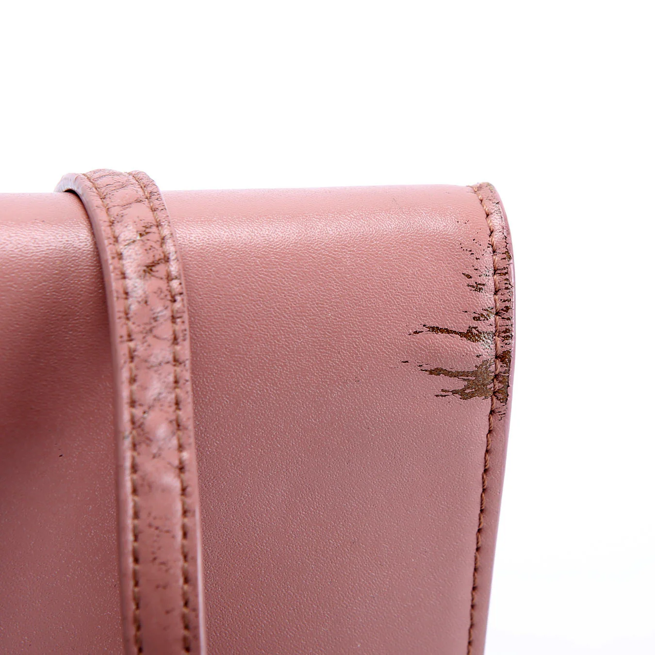 8BS004 F is Fendi Wallet On Chain Mauve - Image 7