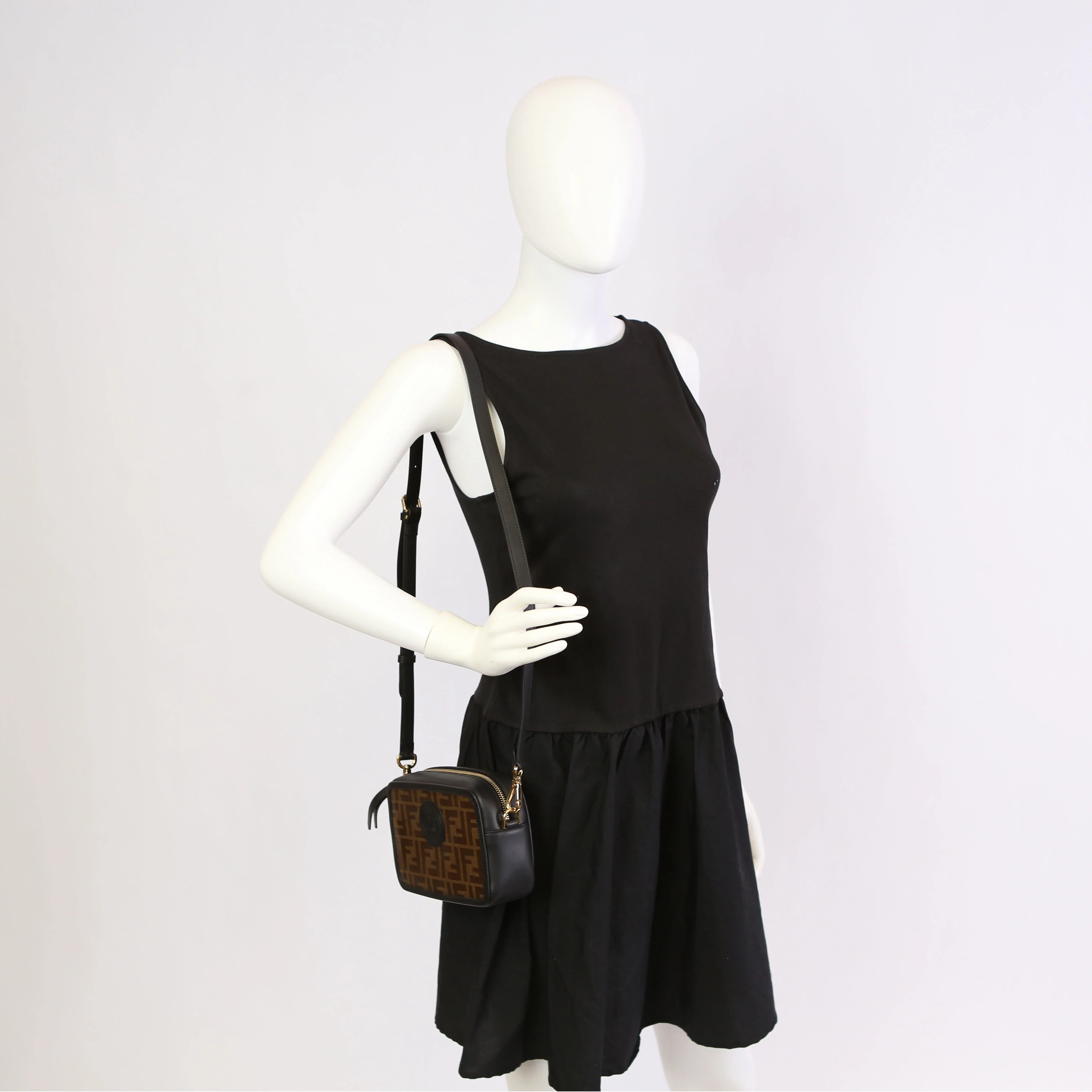 8BS019 Zucca Coated Canvas Mini Camera Bag - Image 11