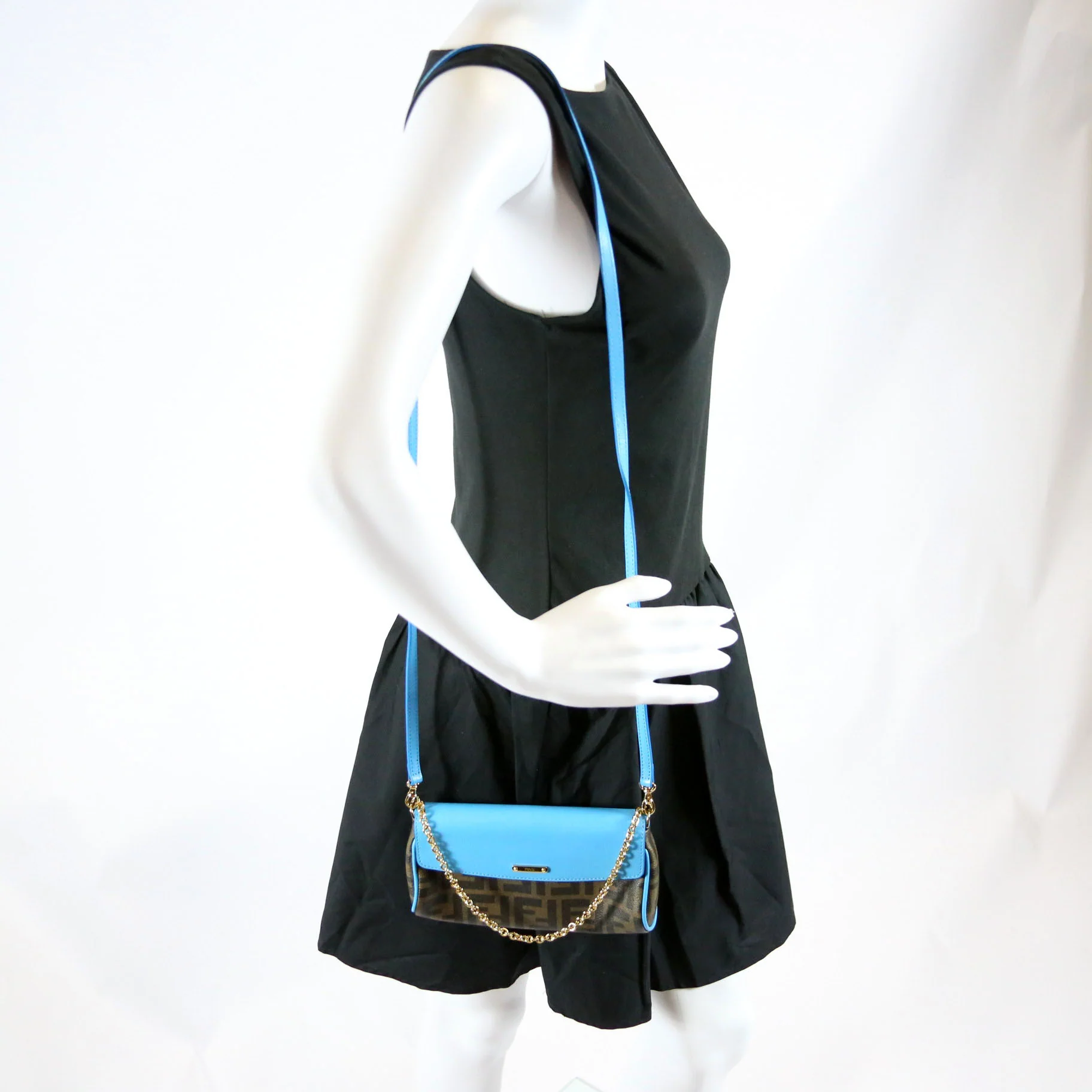 8M0327 FF Crayon Mini Pochette Blue - Image 8