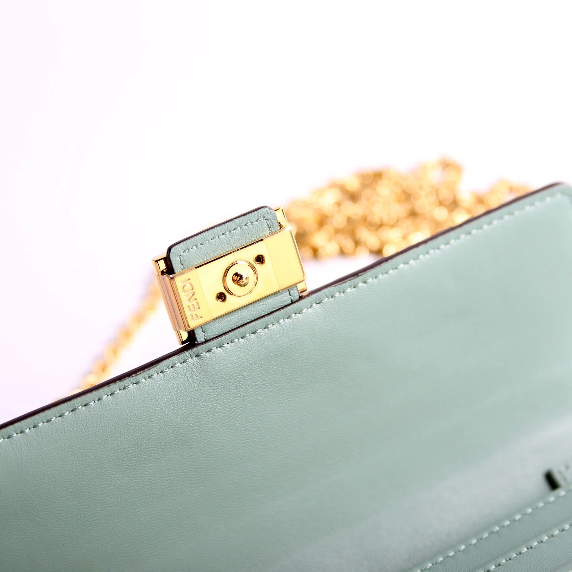8M0365 FF Embossed Wallet On Chain Green - Image 7