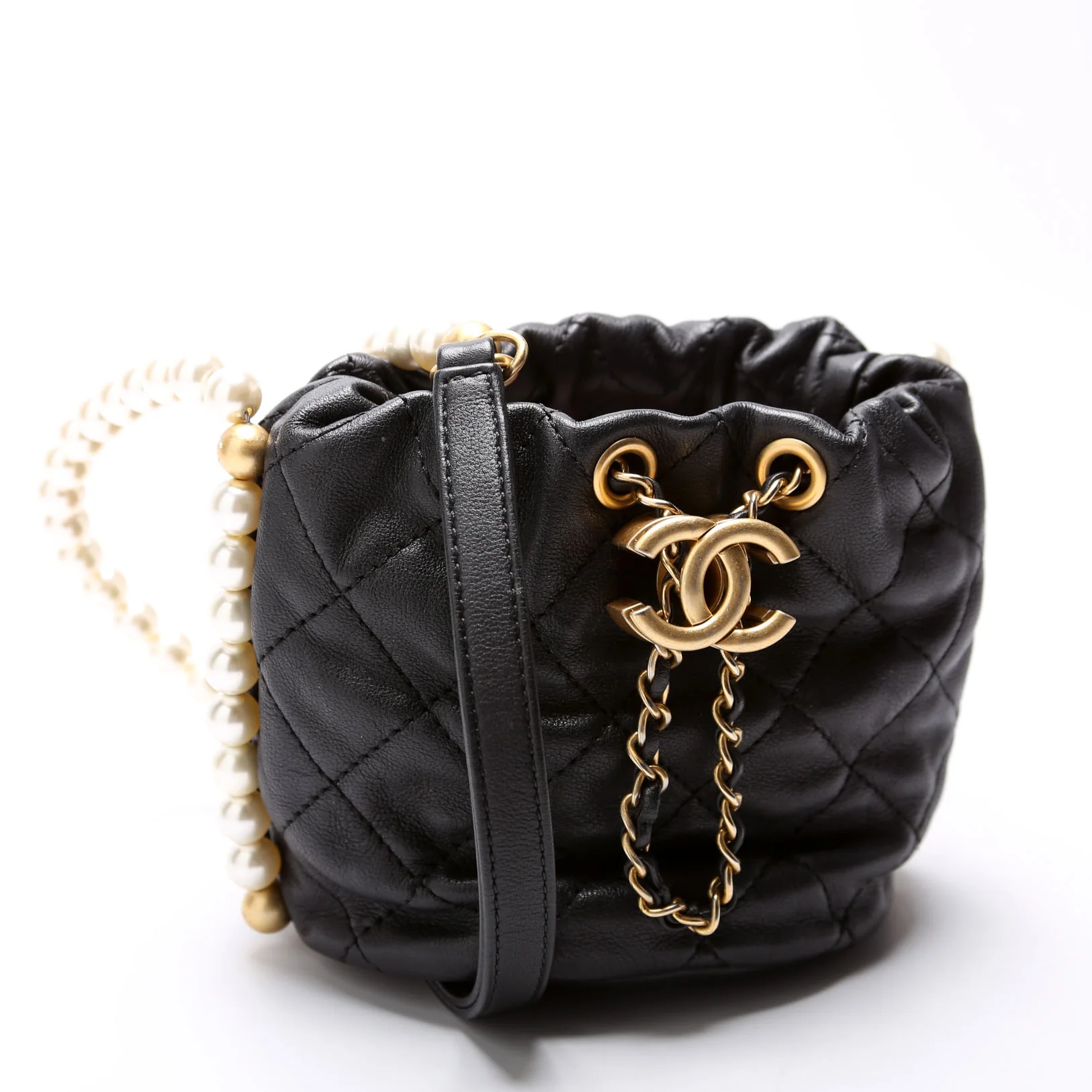 About Pearls Bucket Bag Mini Calfskin 31M Black - Image 2