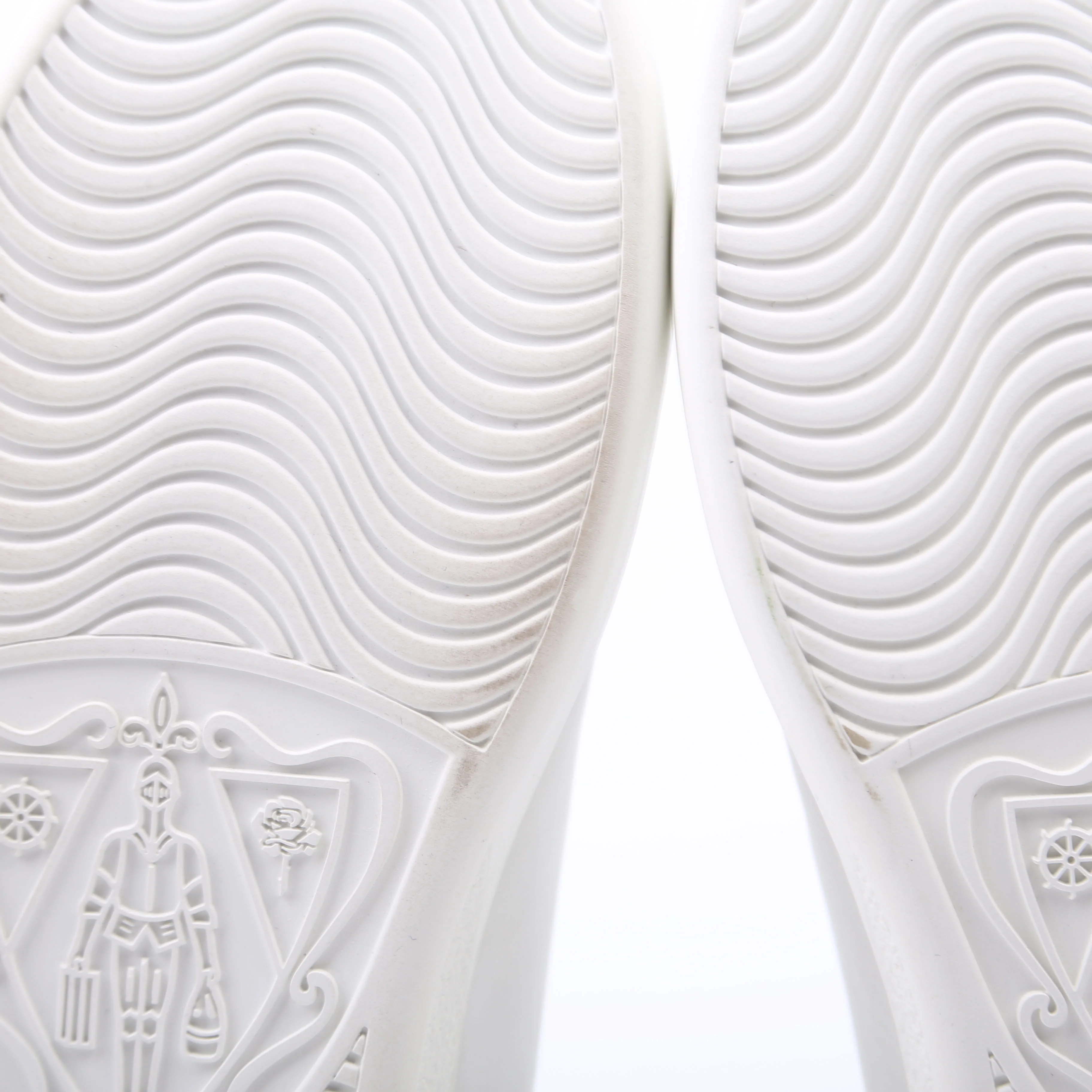 Ace Web Disney Sneakers Size 36.5 White/Blue - Image 7