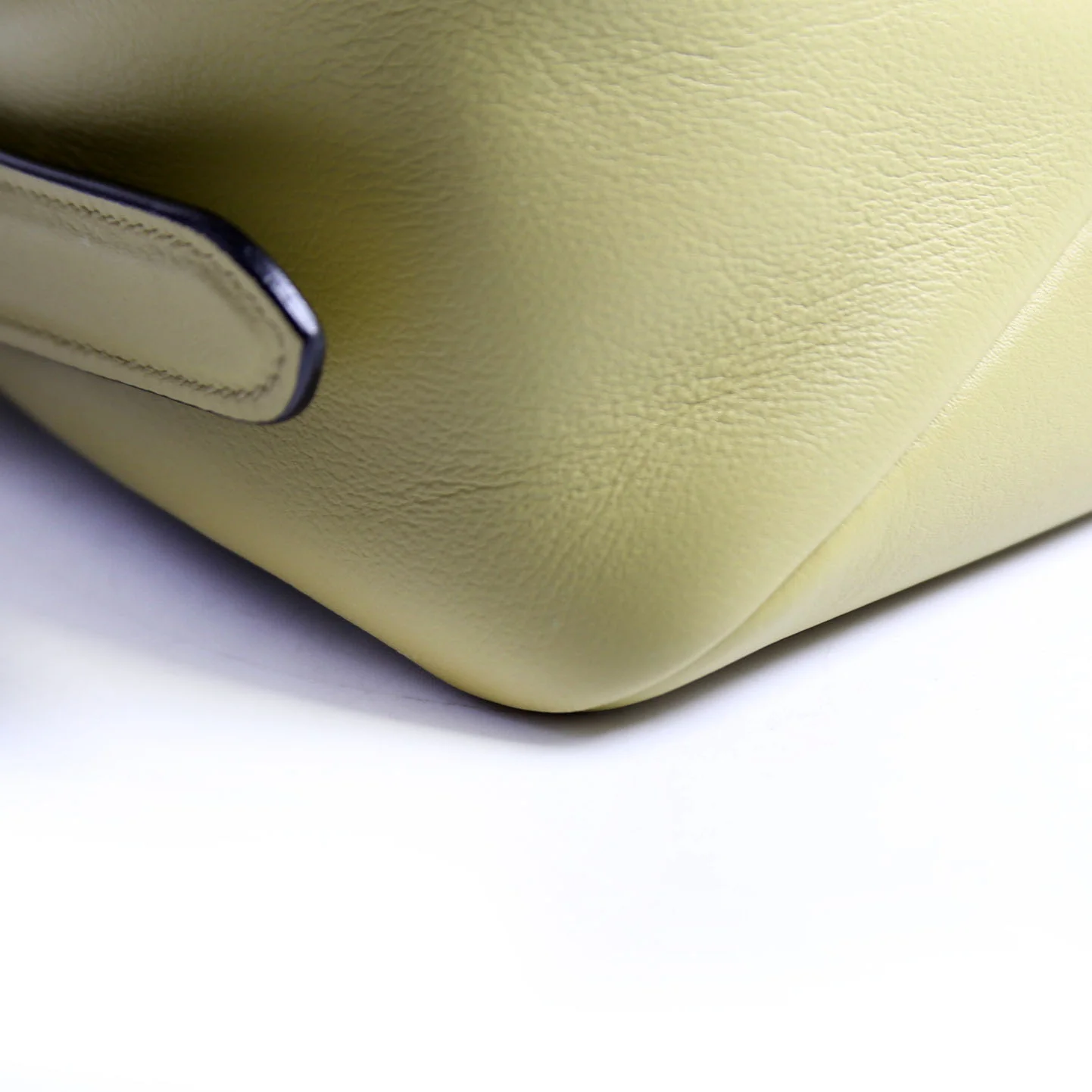 Aimee Shoulder Bag Soft Calfskin Green - Image 7