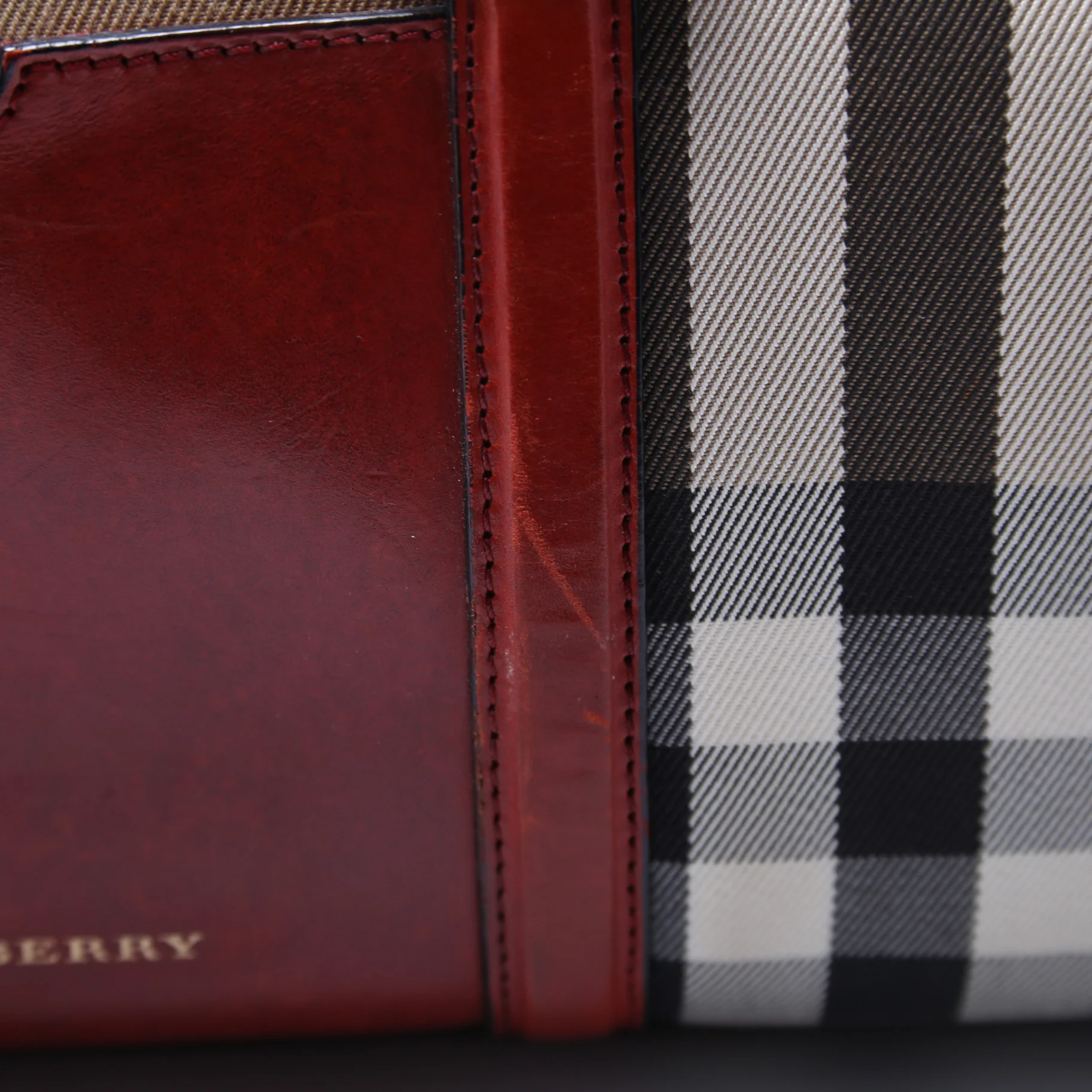 Alchester House Check Medium Bowling Bag - Image 13