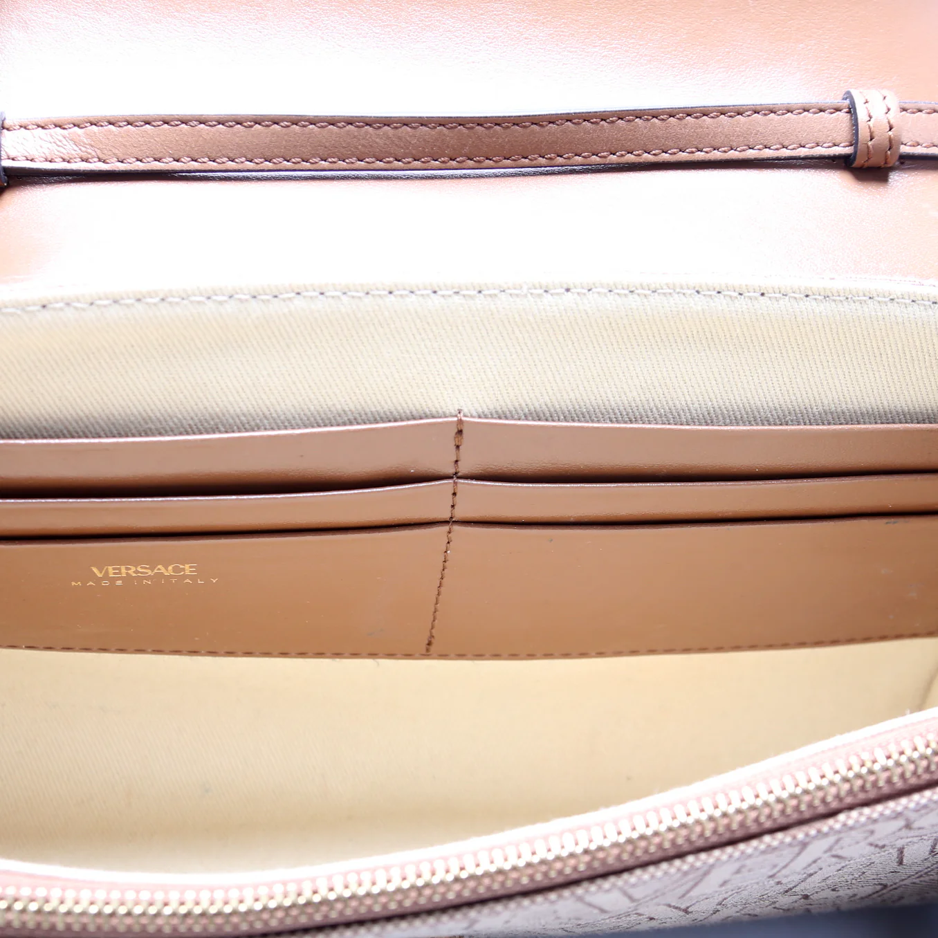 Allover La Medusa Crossbody Brown - Image 7