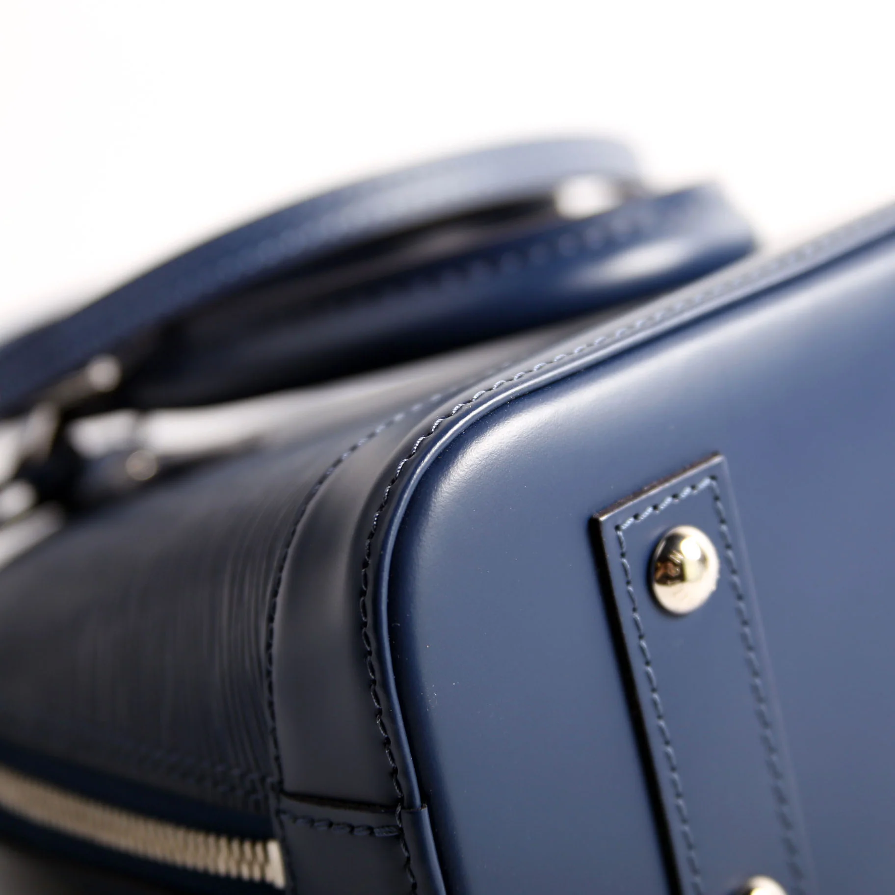 Alma BB Epi Leather Navy - Image 6
