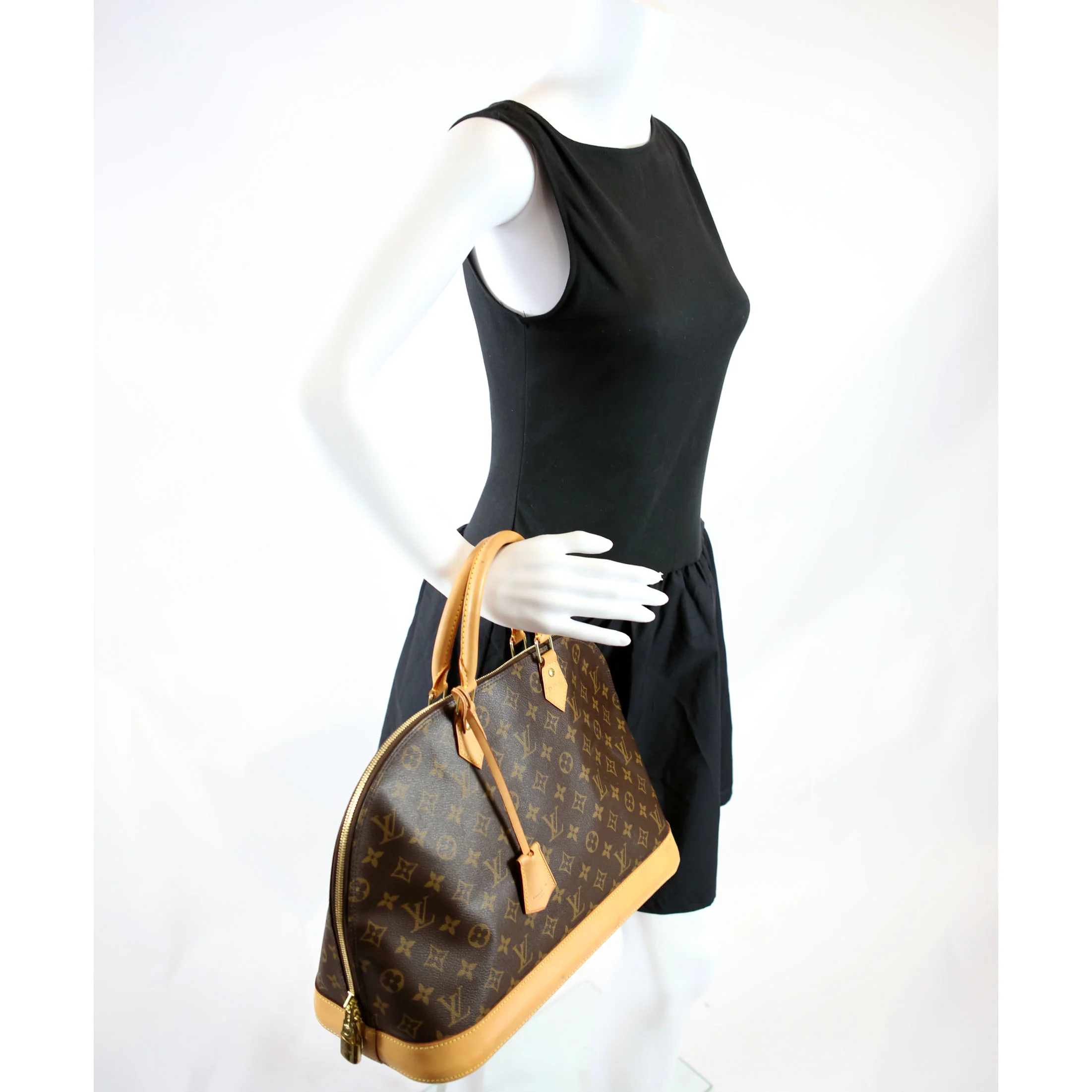 Alma MM Monogram Newer - Image 13