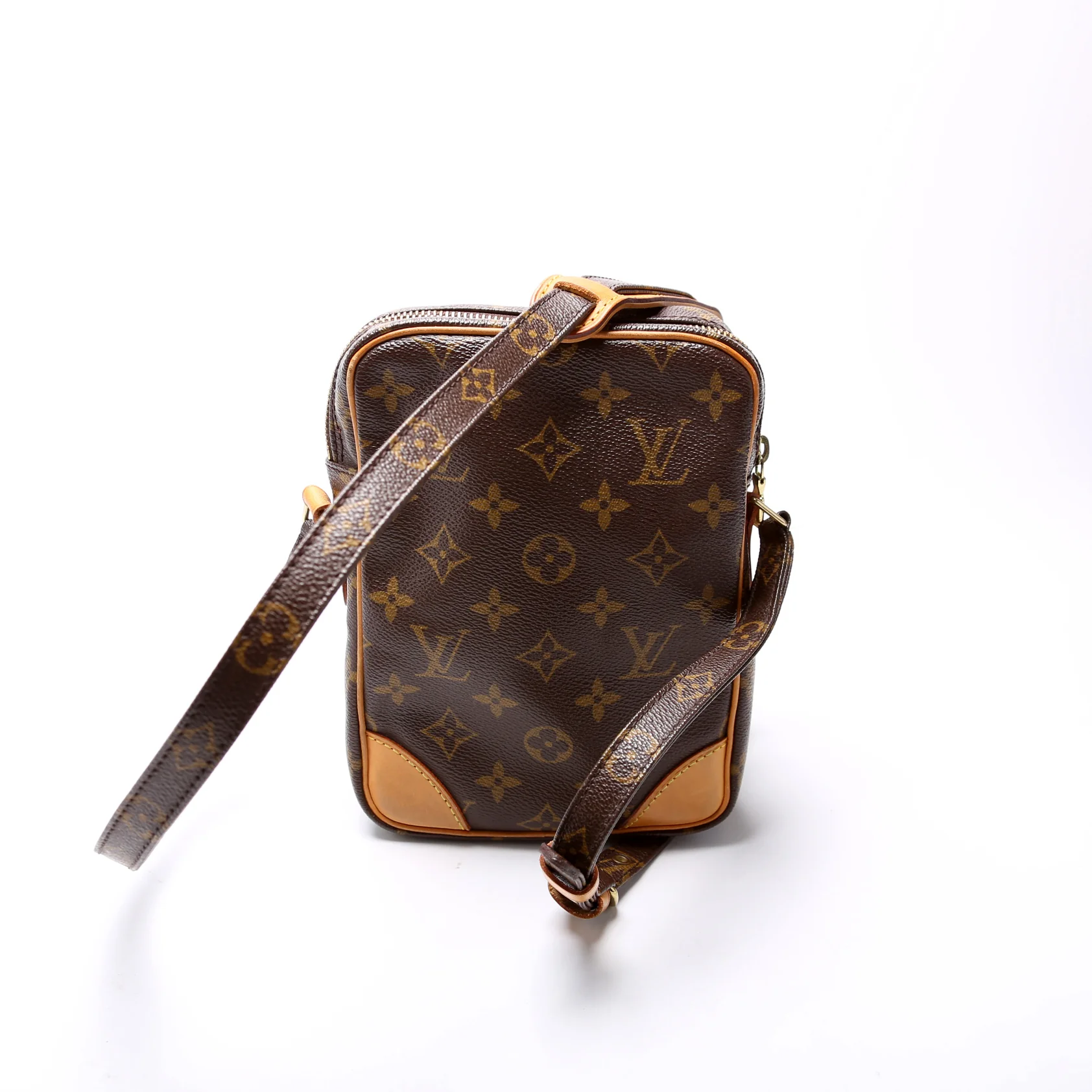 Amazone Monogram - Image 3
