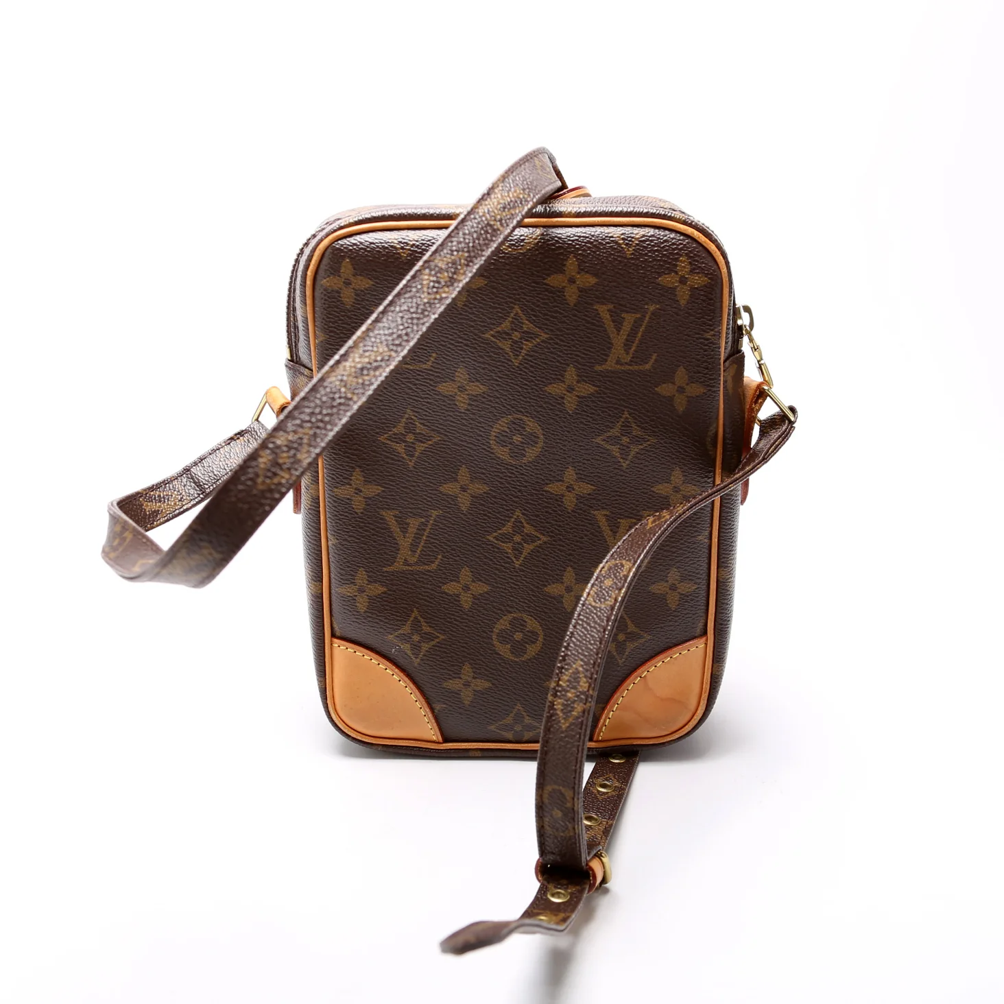 Amazone Monogram - Image 3