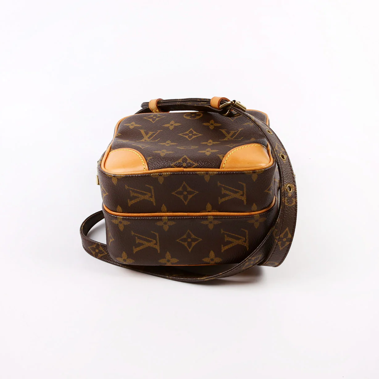 Amazone Monogram - Image 4