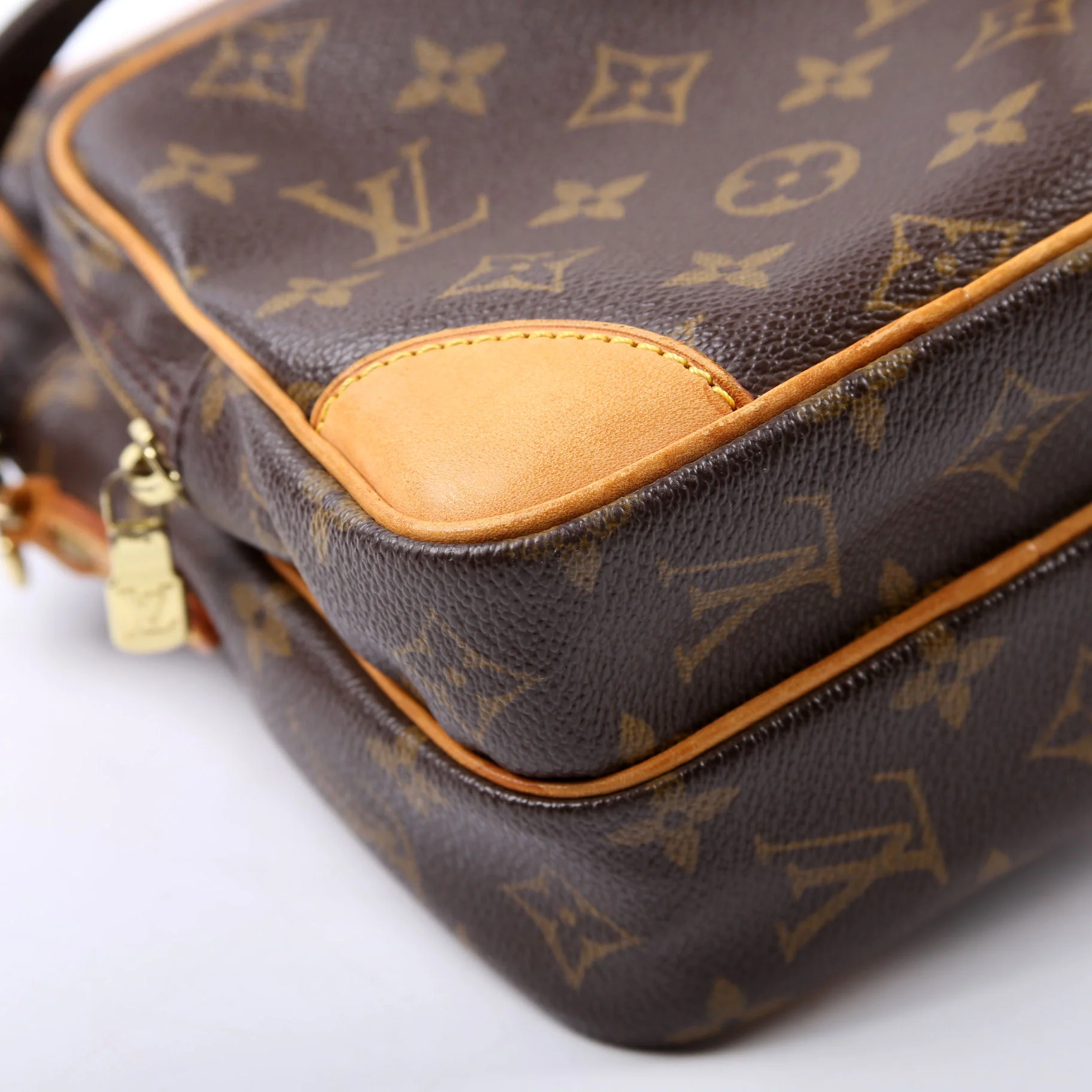 Amazone Monogram Brown - Image 5