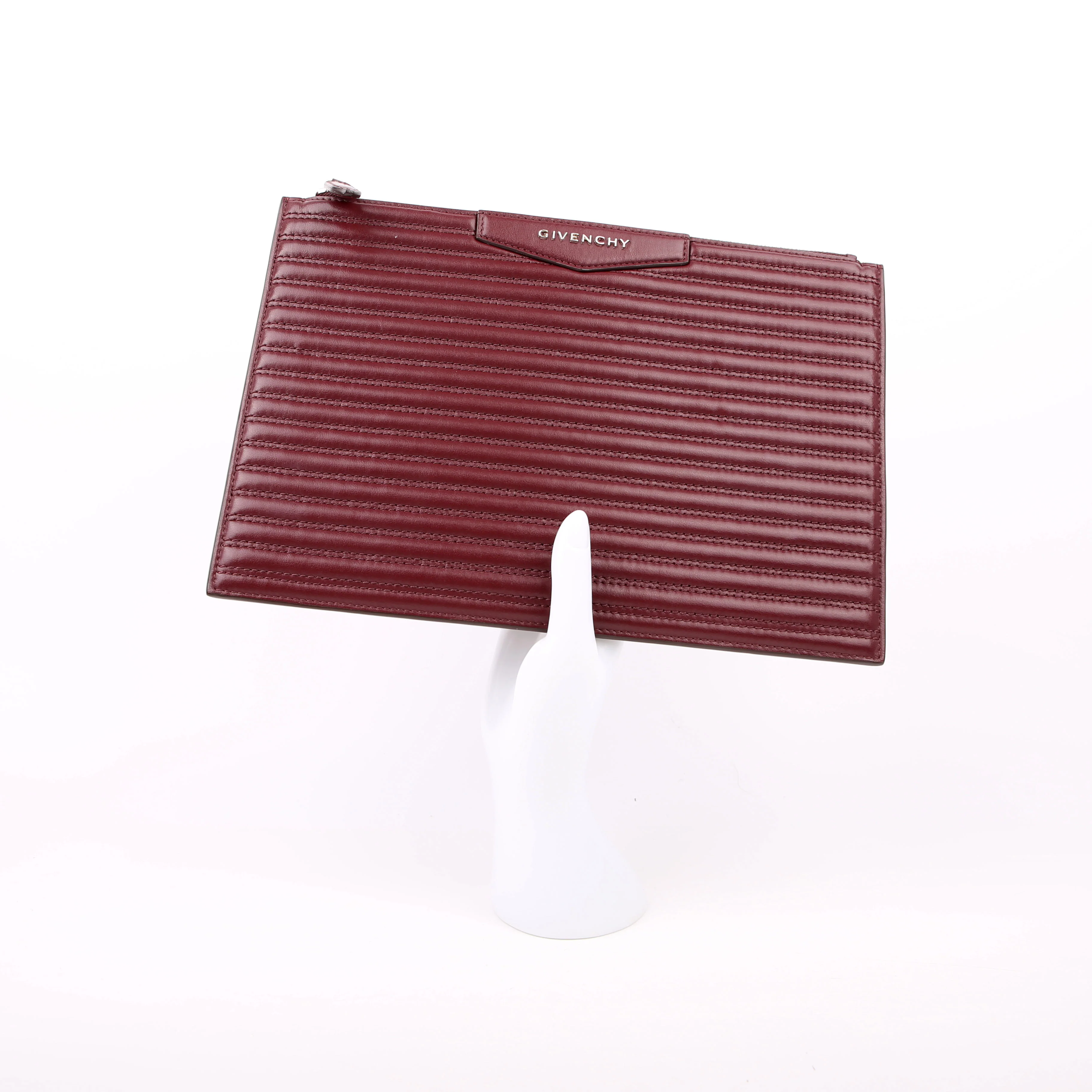 Antigona Large Flat Zip Pouch Burgundy - Image 11
