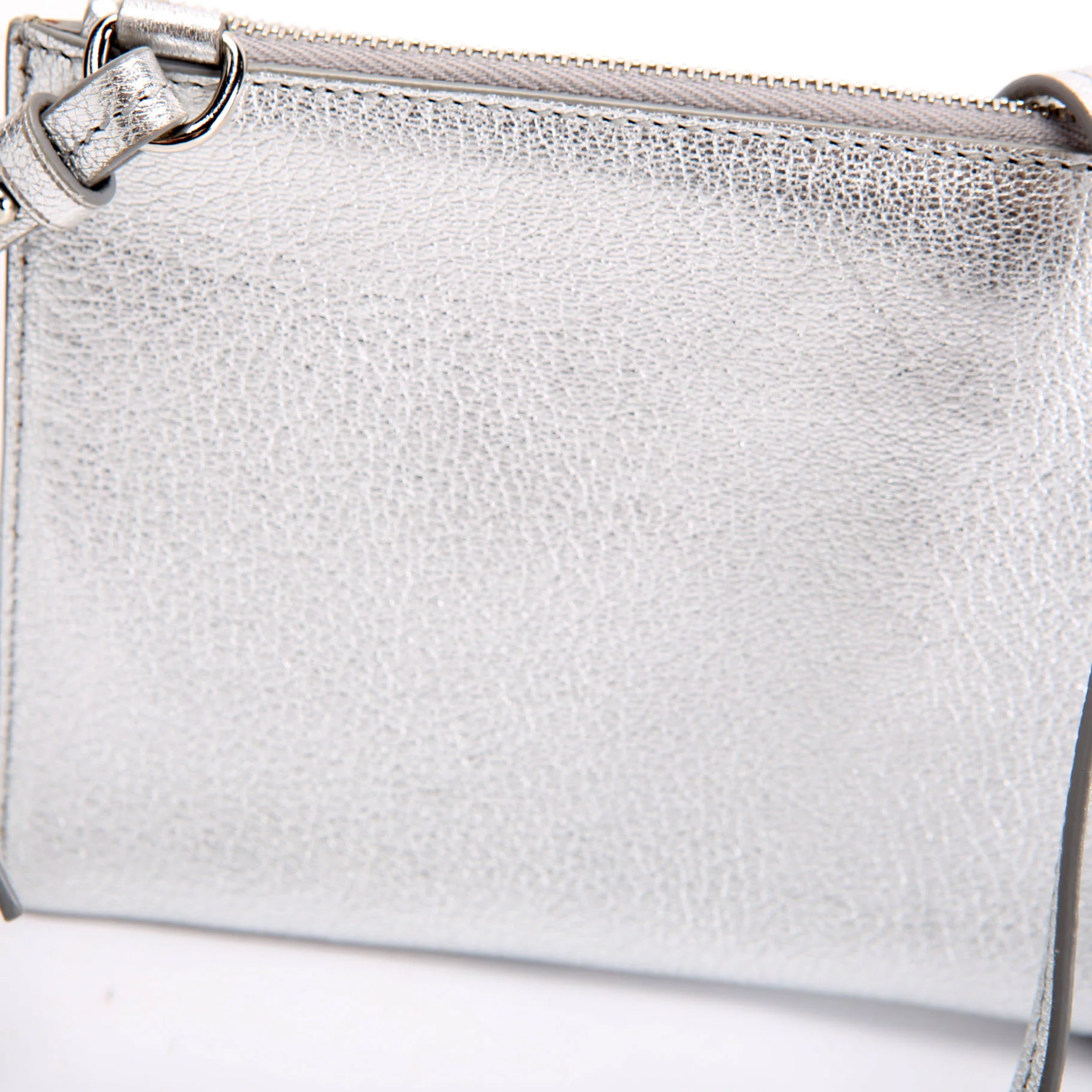 Antigona Pouch Crossbody Metallic Silver - Image 7