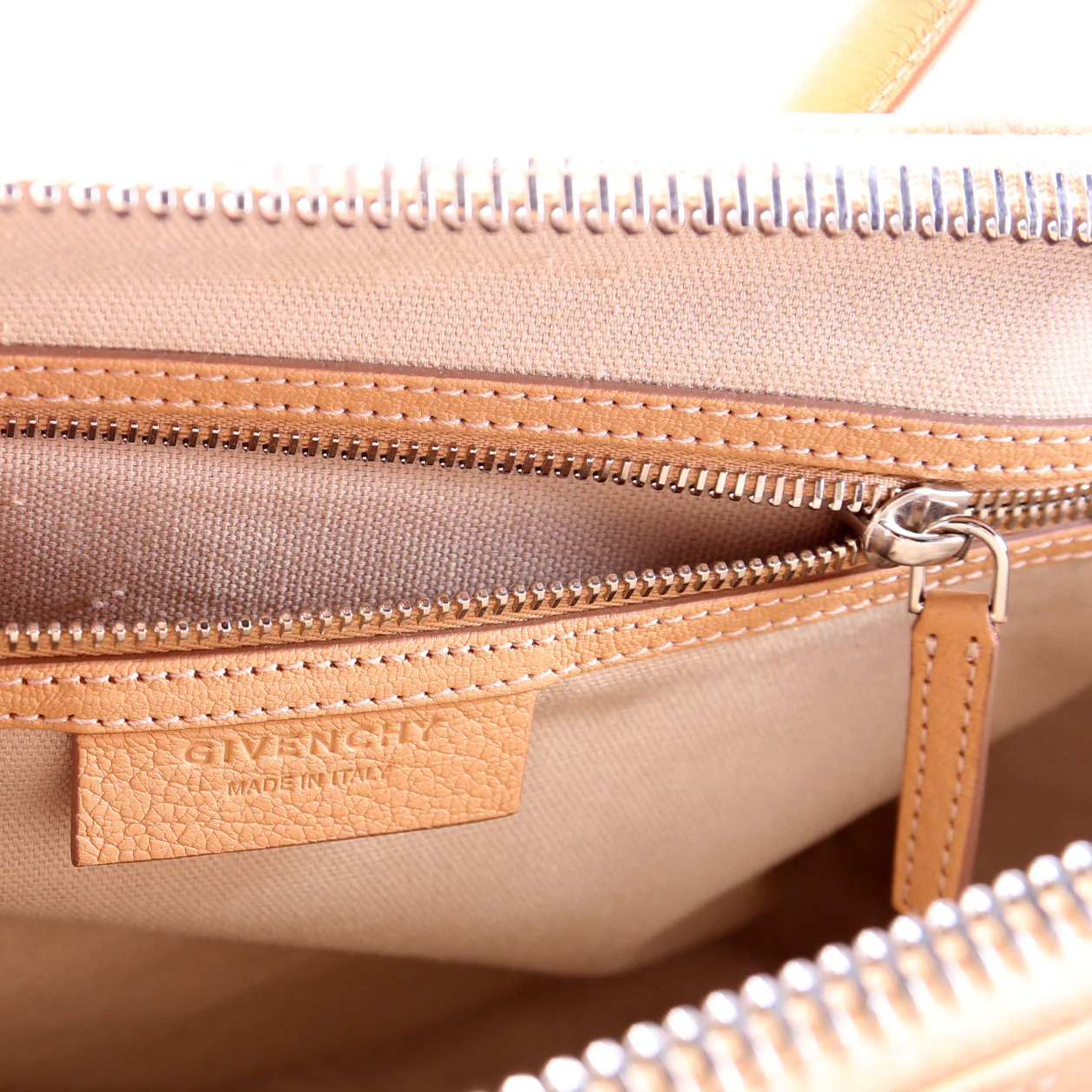 Antigona Satchel Medium Tan - Image 10