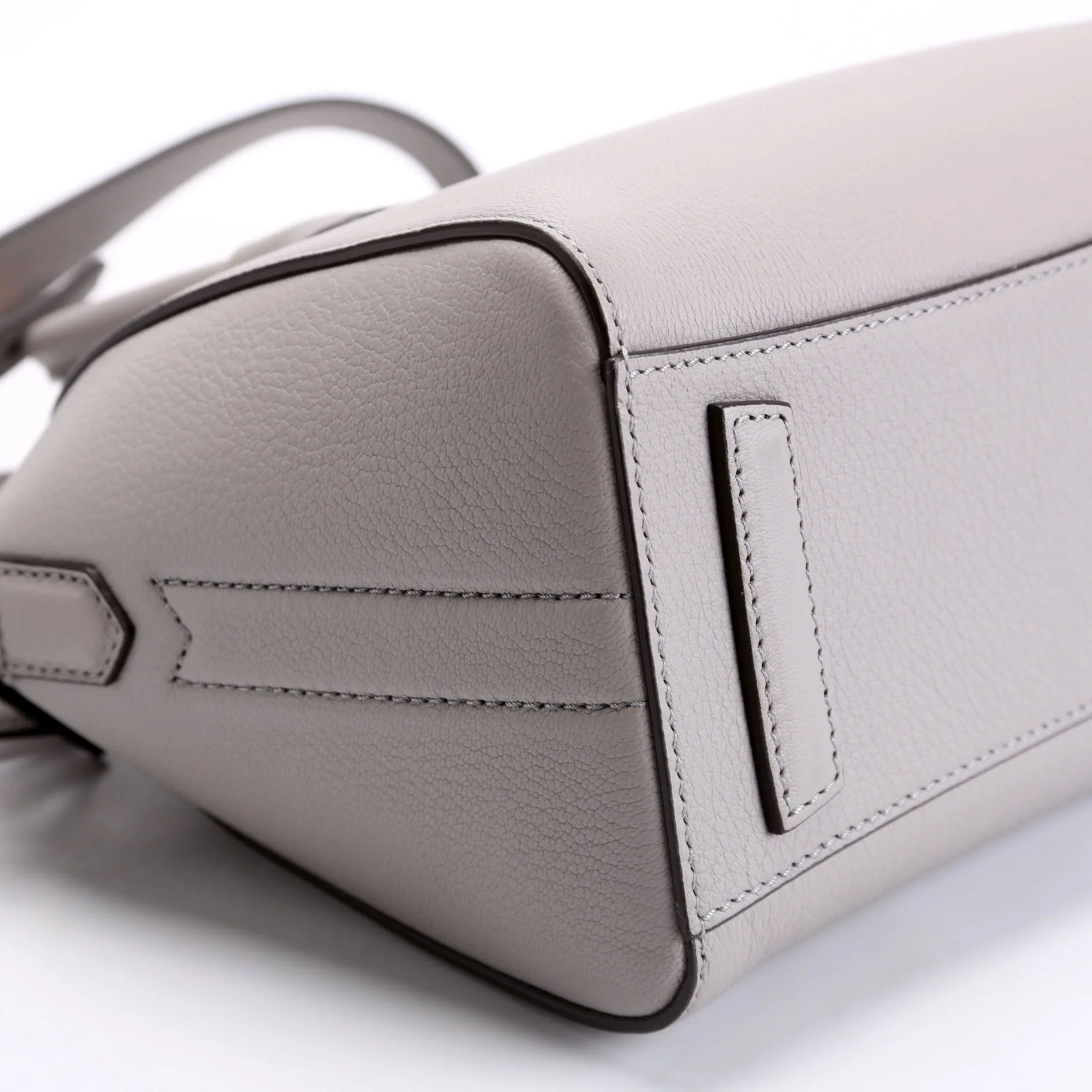 Antigona Satchel Mini Gray - Image 4