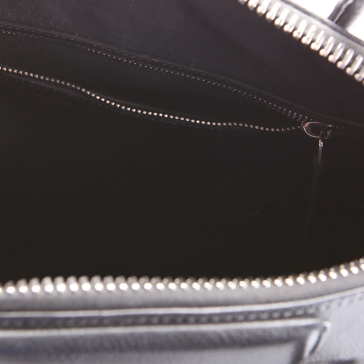 Antigona Satchel Small Black - Image 15