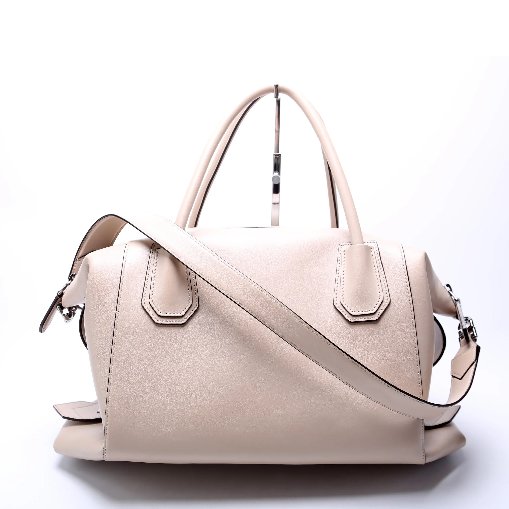 Antigona Soft Satchel Large - Image 3