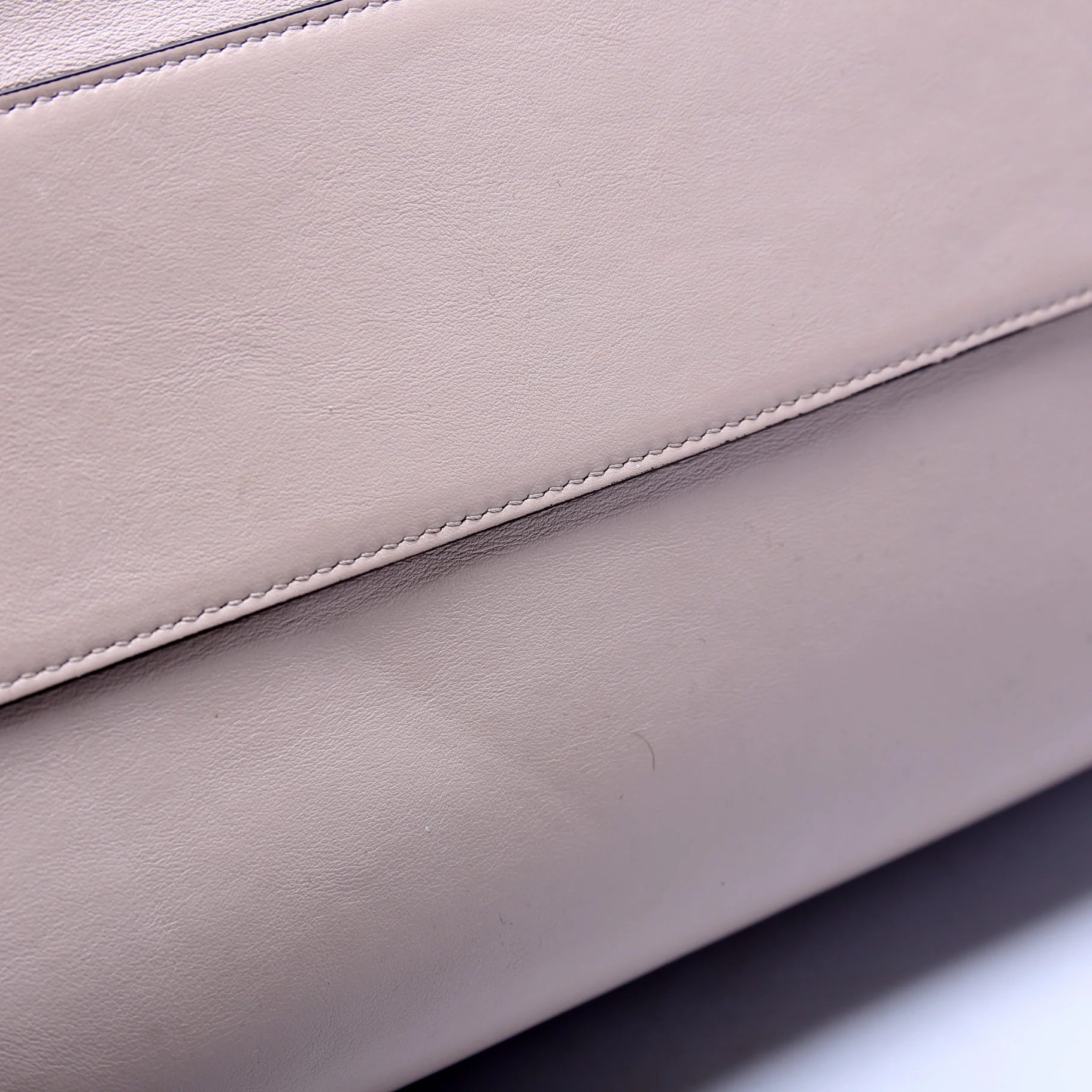 Antigona Soft Satchel Large - Image 7