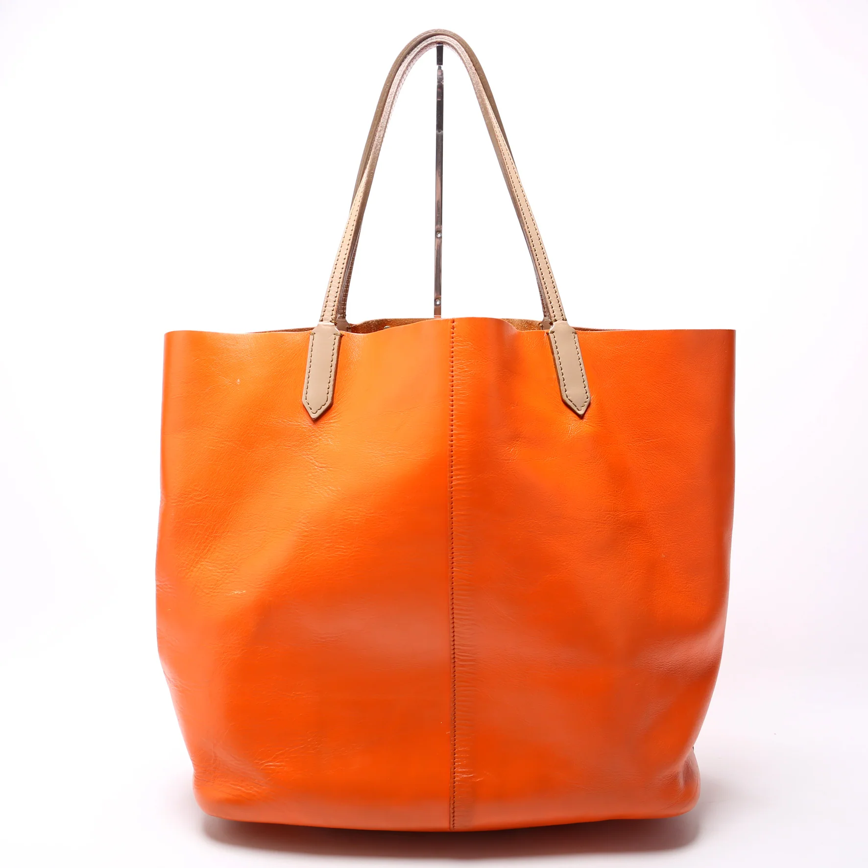 Antigona Soft Shopping Leather Orange - Image 3