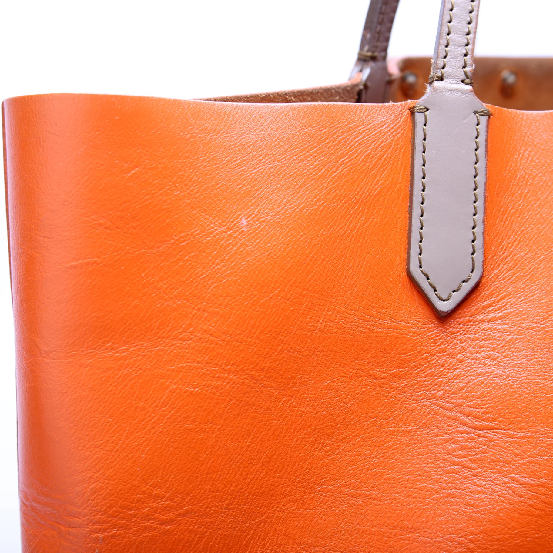 Antigona Soft Shopping Leather Orange - Image 8