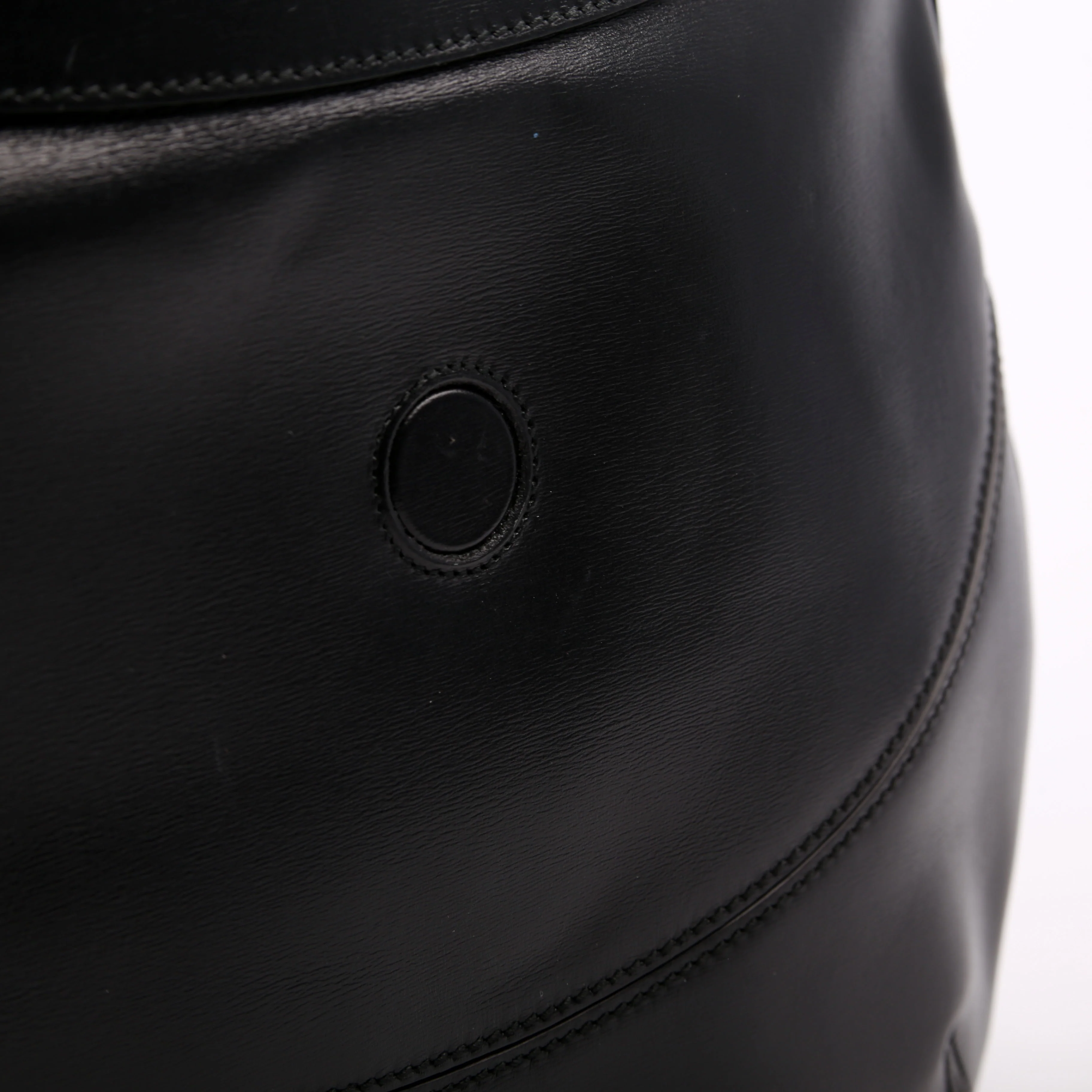 Arli Medium Shoulder Bag Calfskin - Image 14