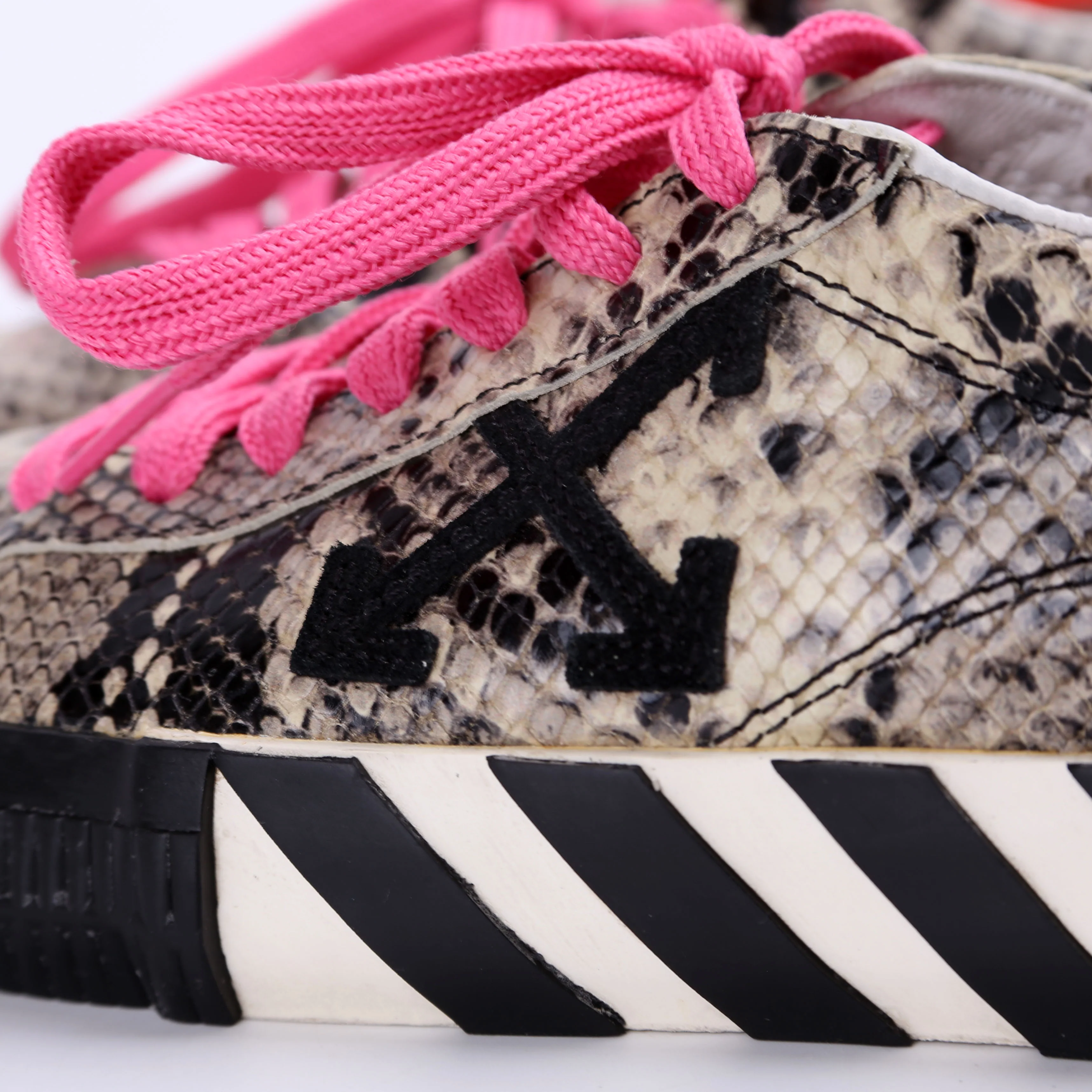 Arrow Vulcanized Low Snakeskin Sneakers Size 39 - Image 7