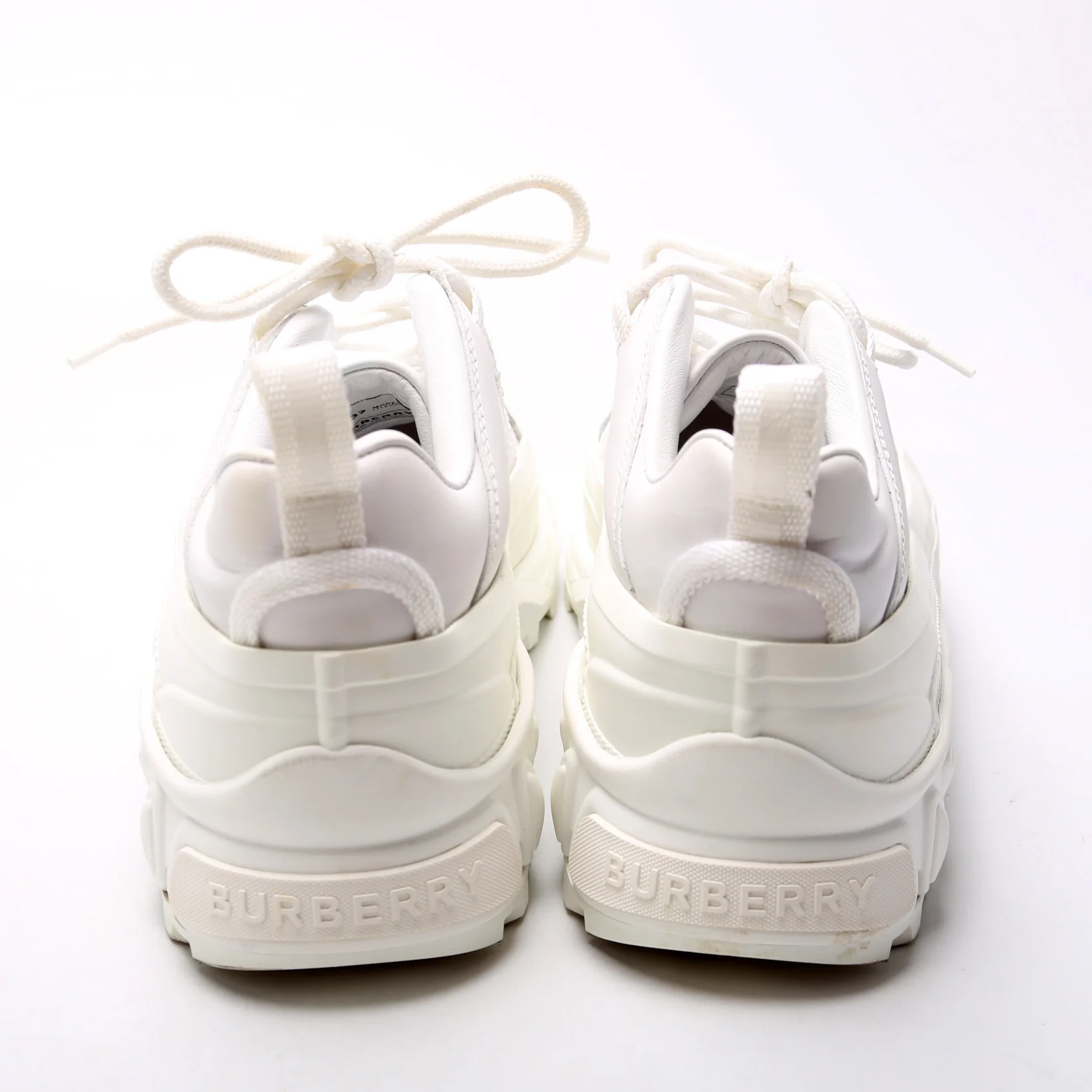 Arthur Sneakers Size 37 - Image 4