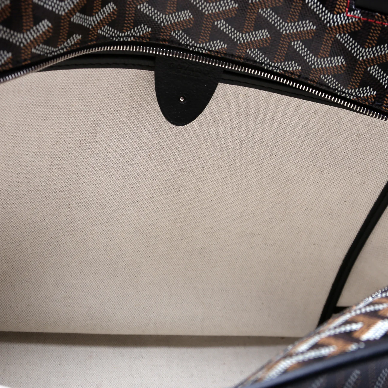 Artois PM Tote - Image 7
