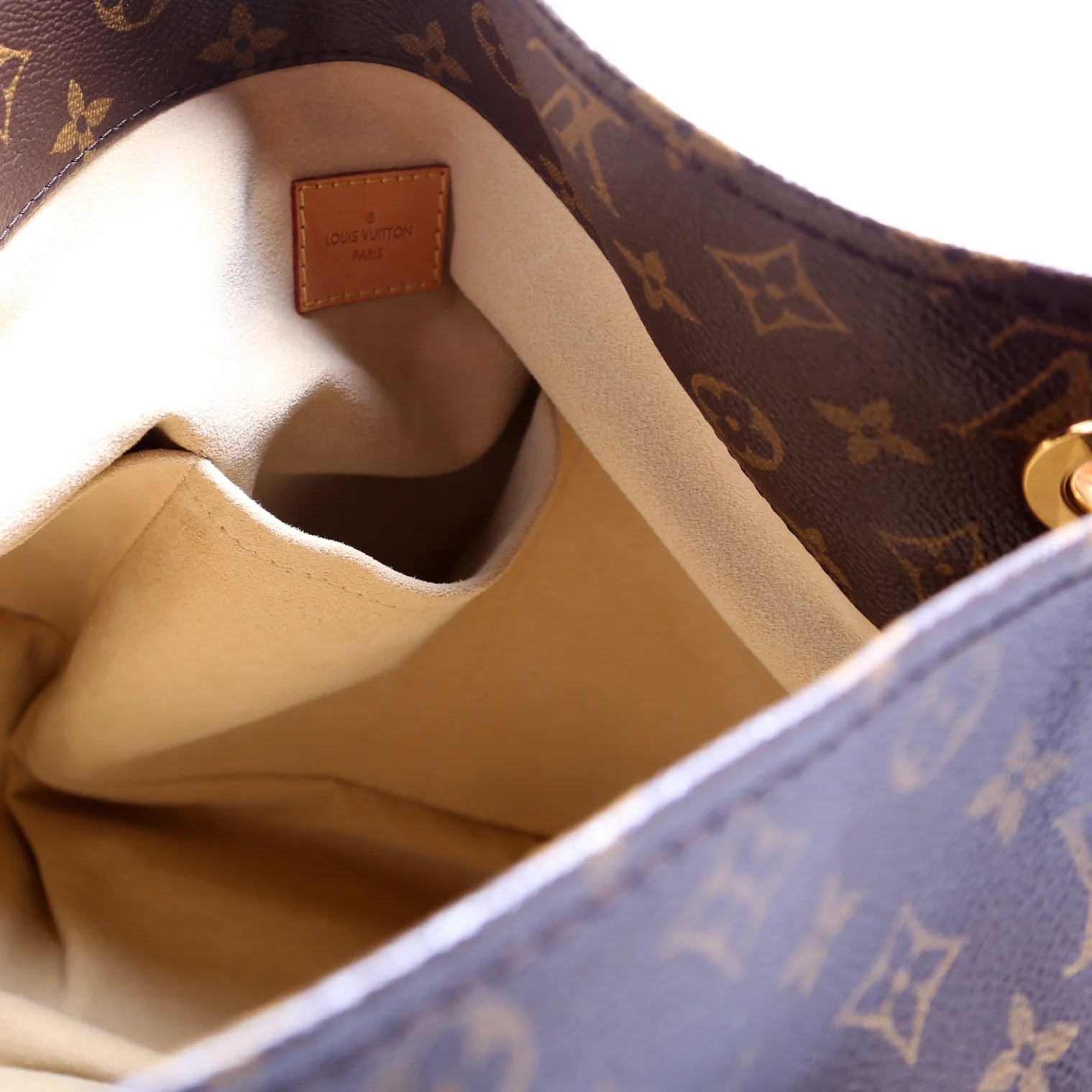 Artsy MM Monogram - Image 8