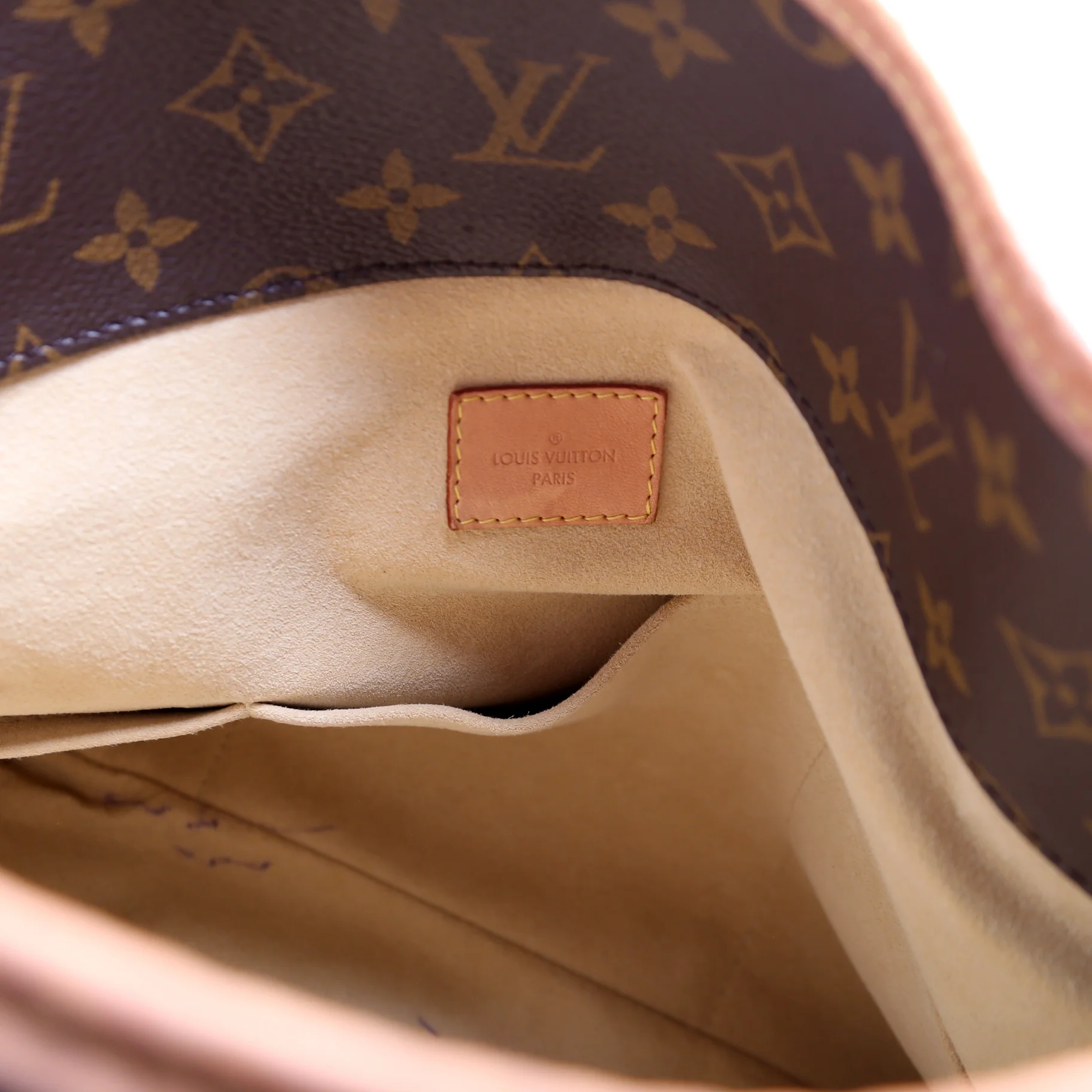 Artsy MM Monogram - Image 9