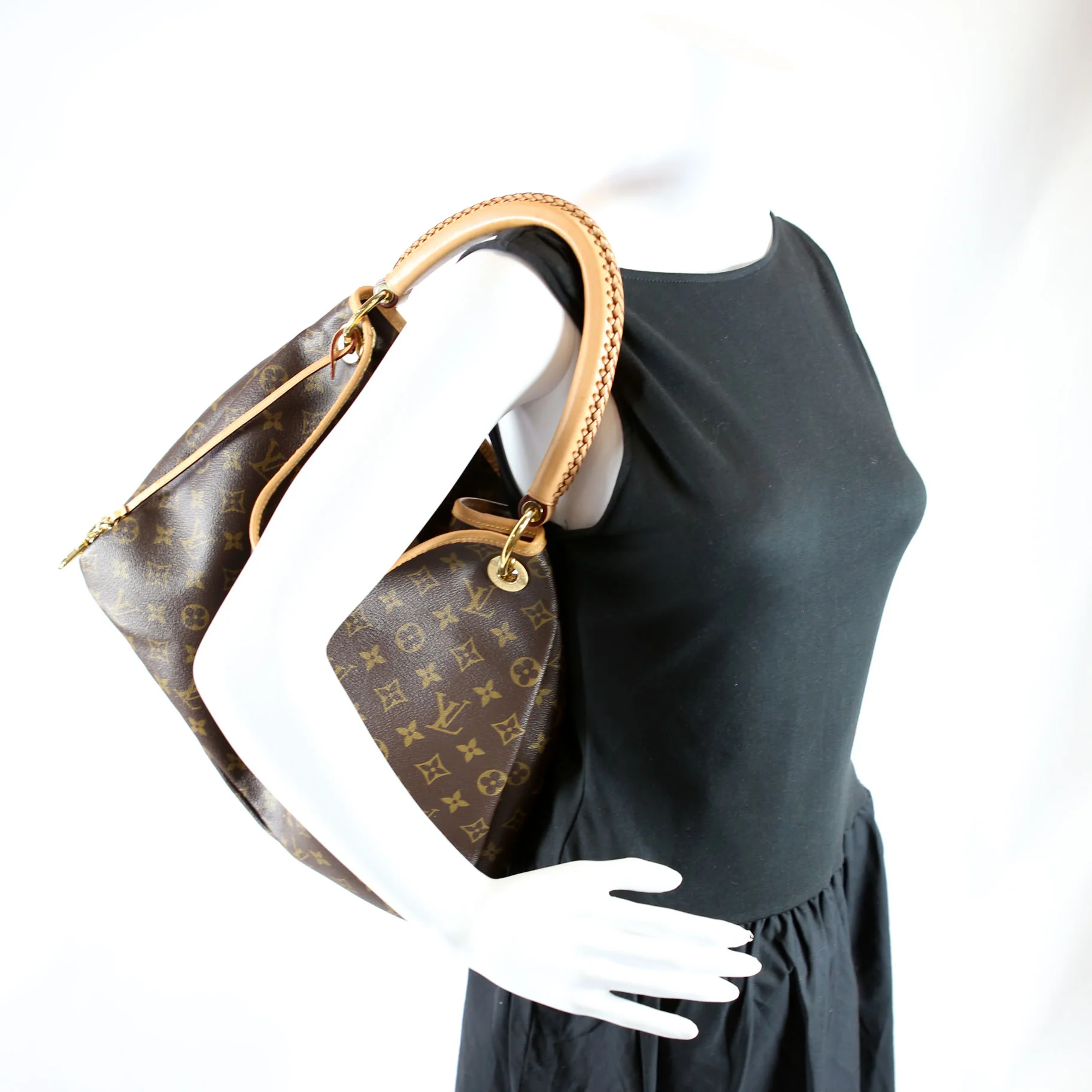 Artsy MM New Model Monogram - Image 14
