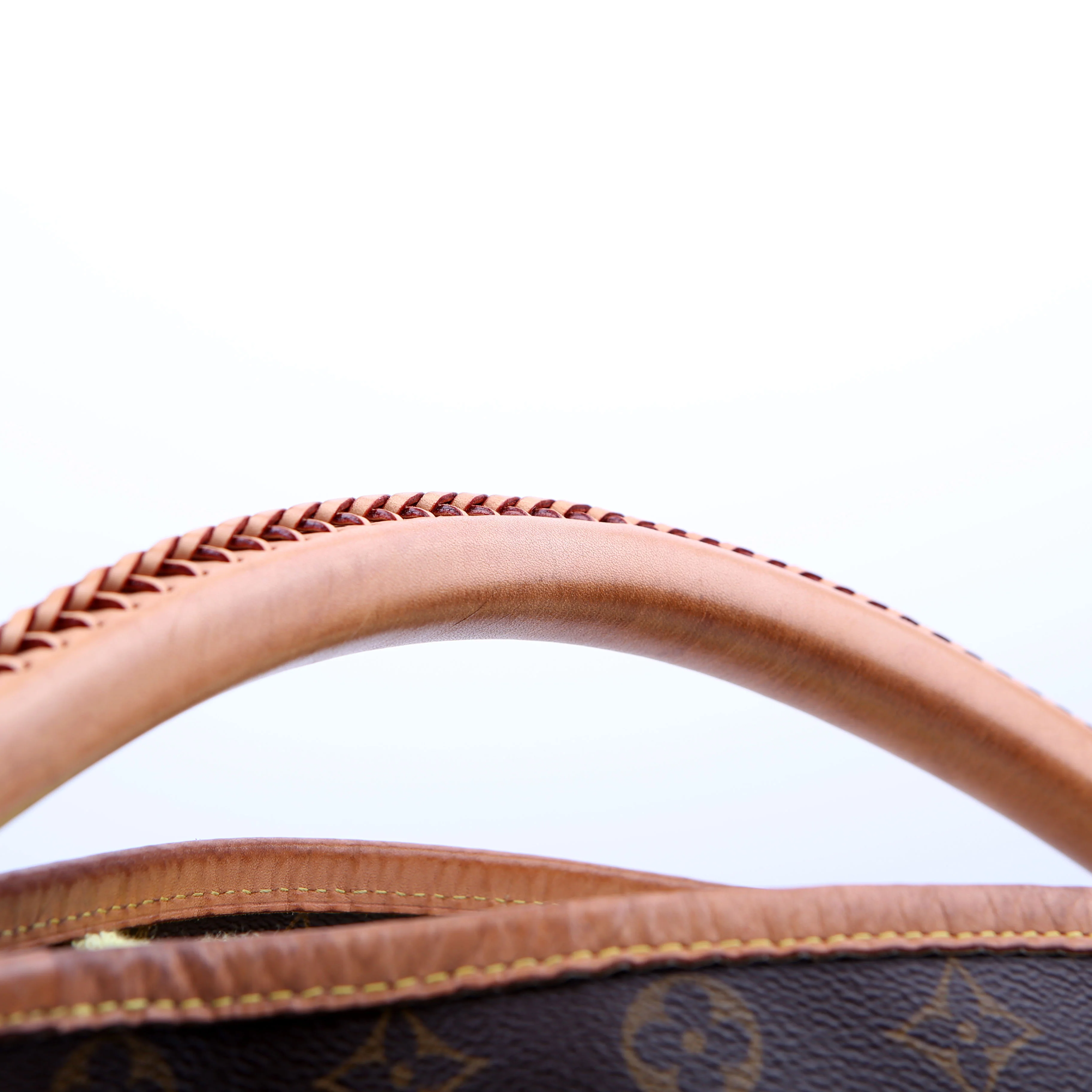 Artsy MM NM Monogram - Image 13