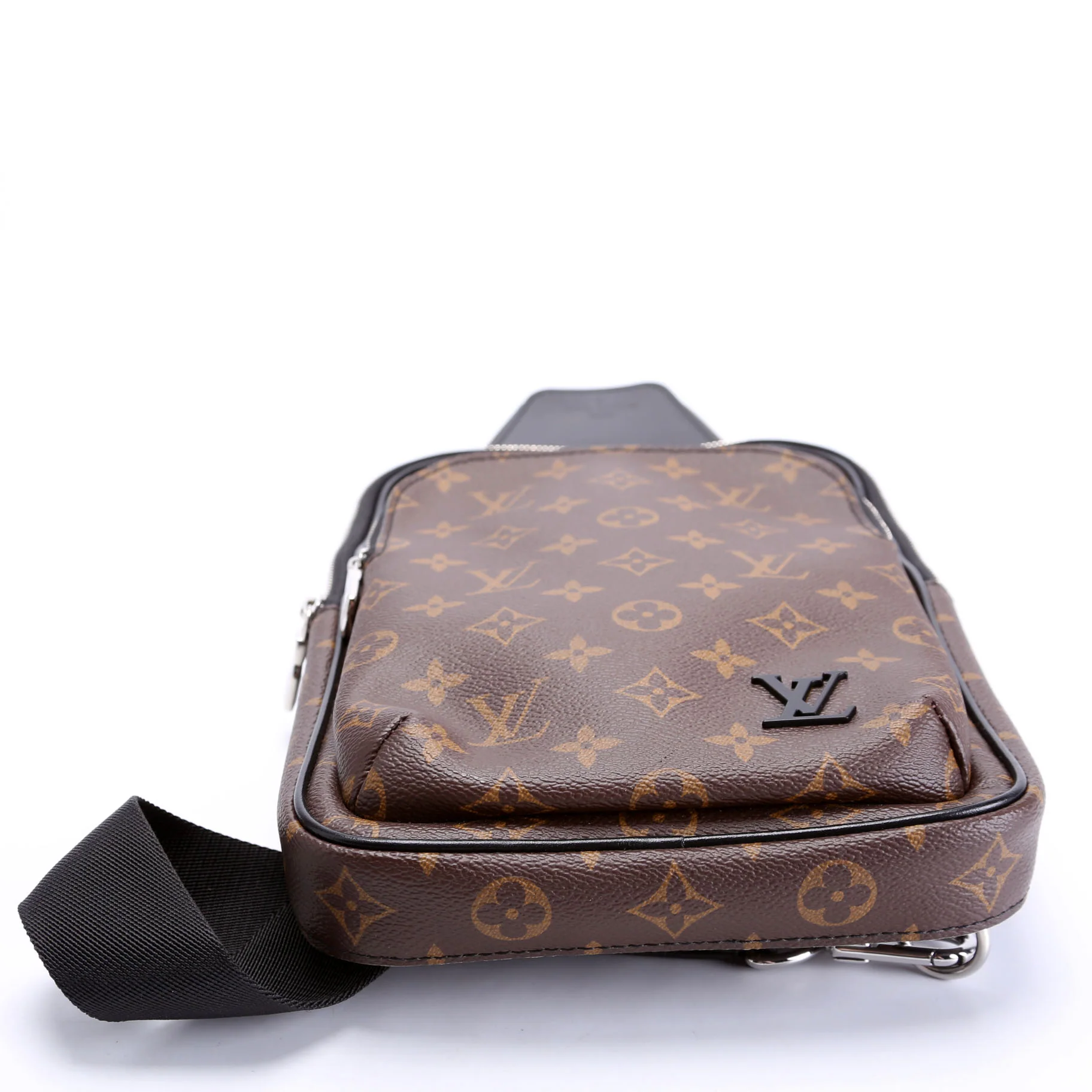 Avenue Sling Bag NM Monogram Black/Brown - Image 4
