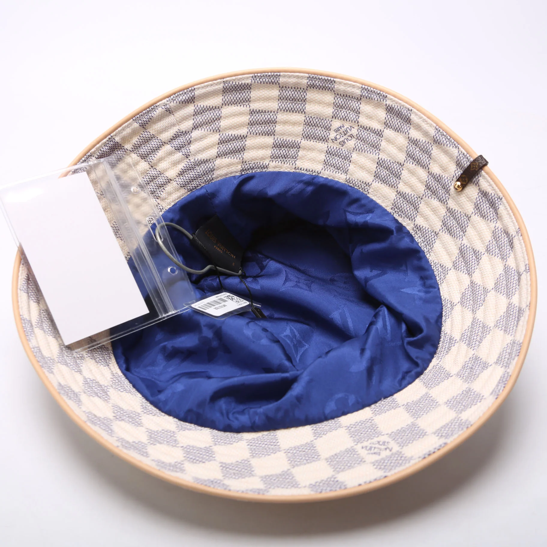 Azur Bucket Hat Size Small - Image 3