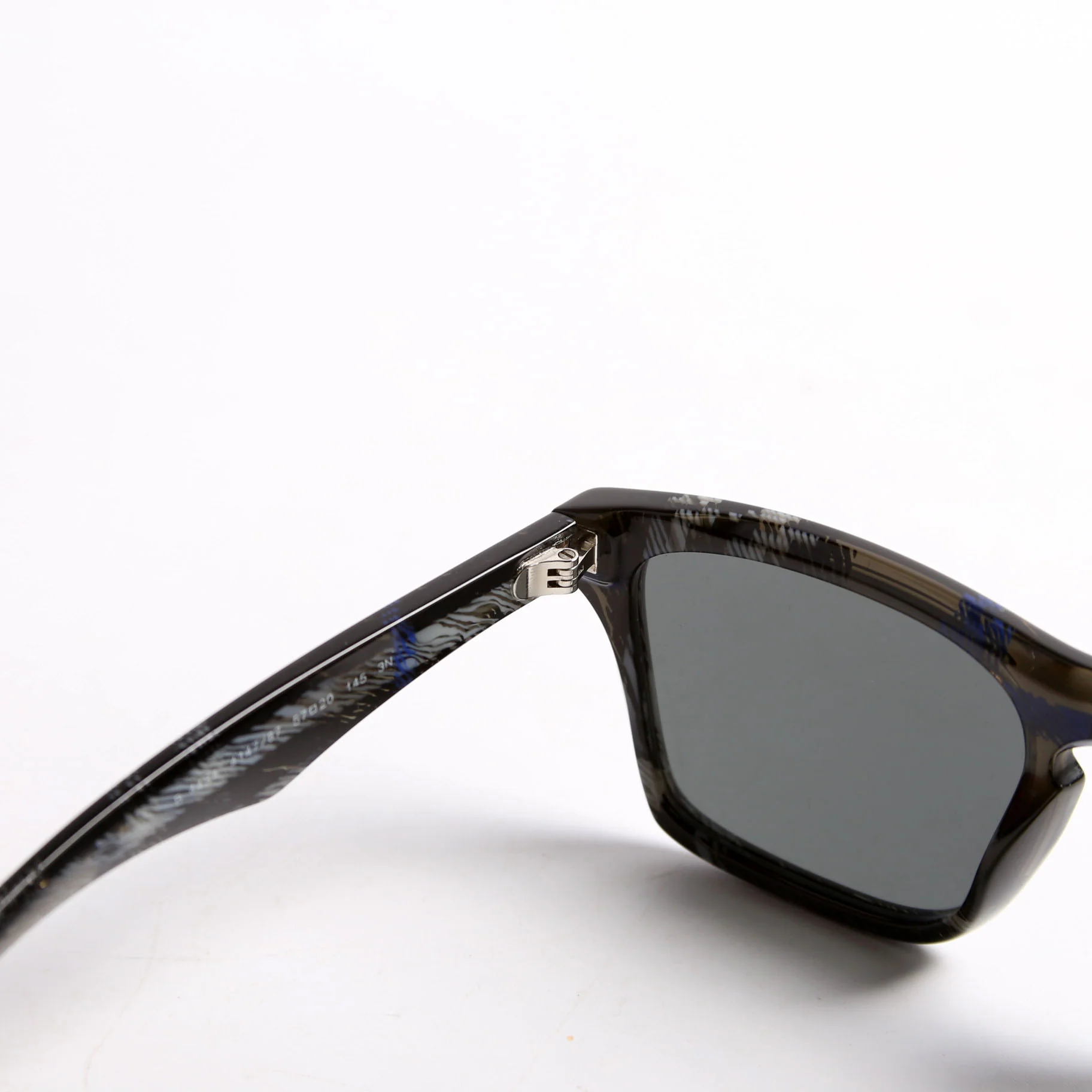 B4434 Square Check Sunglasses Black/Blue - Image 7