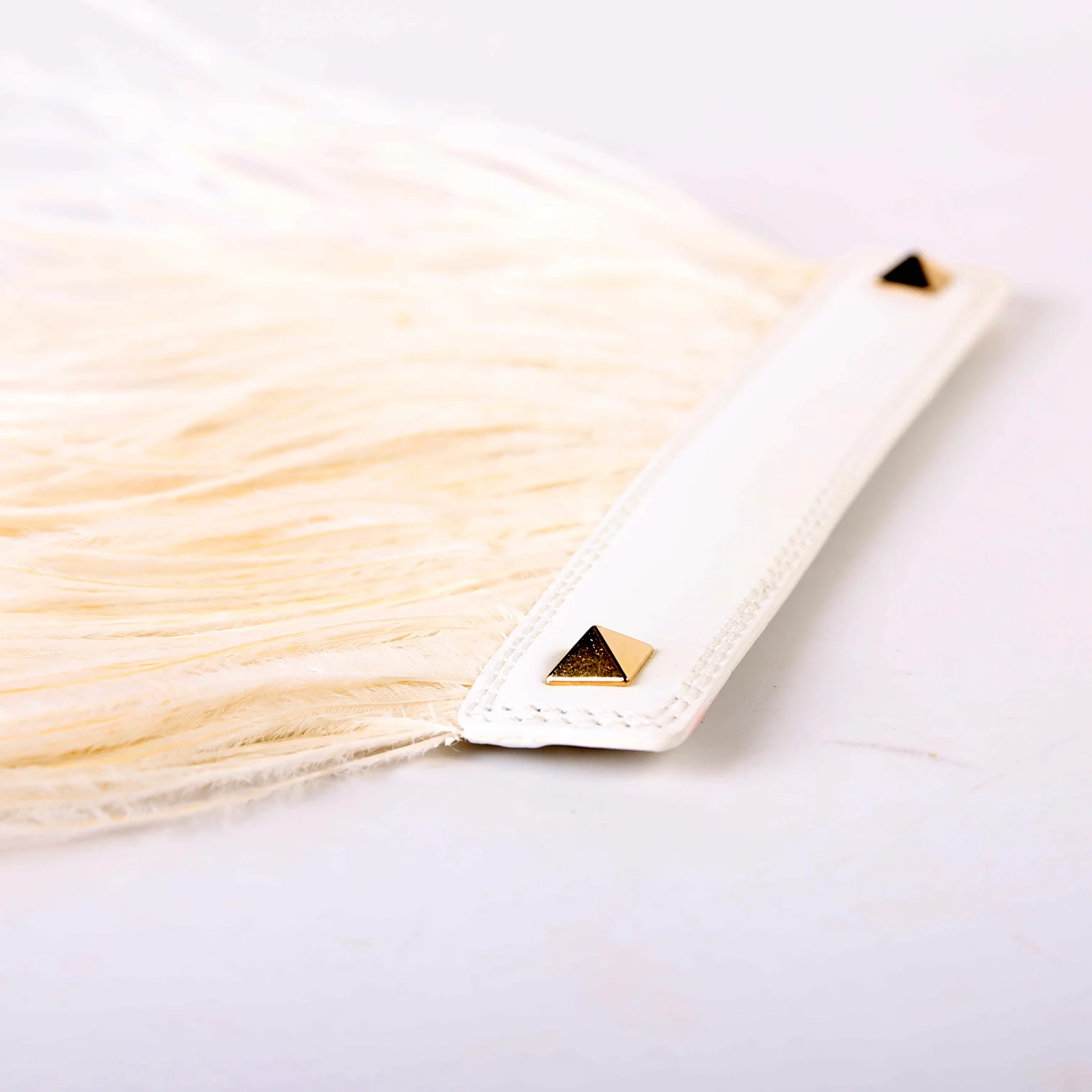 Backnet Sneakers Feather Accessory - Image 4