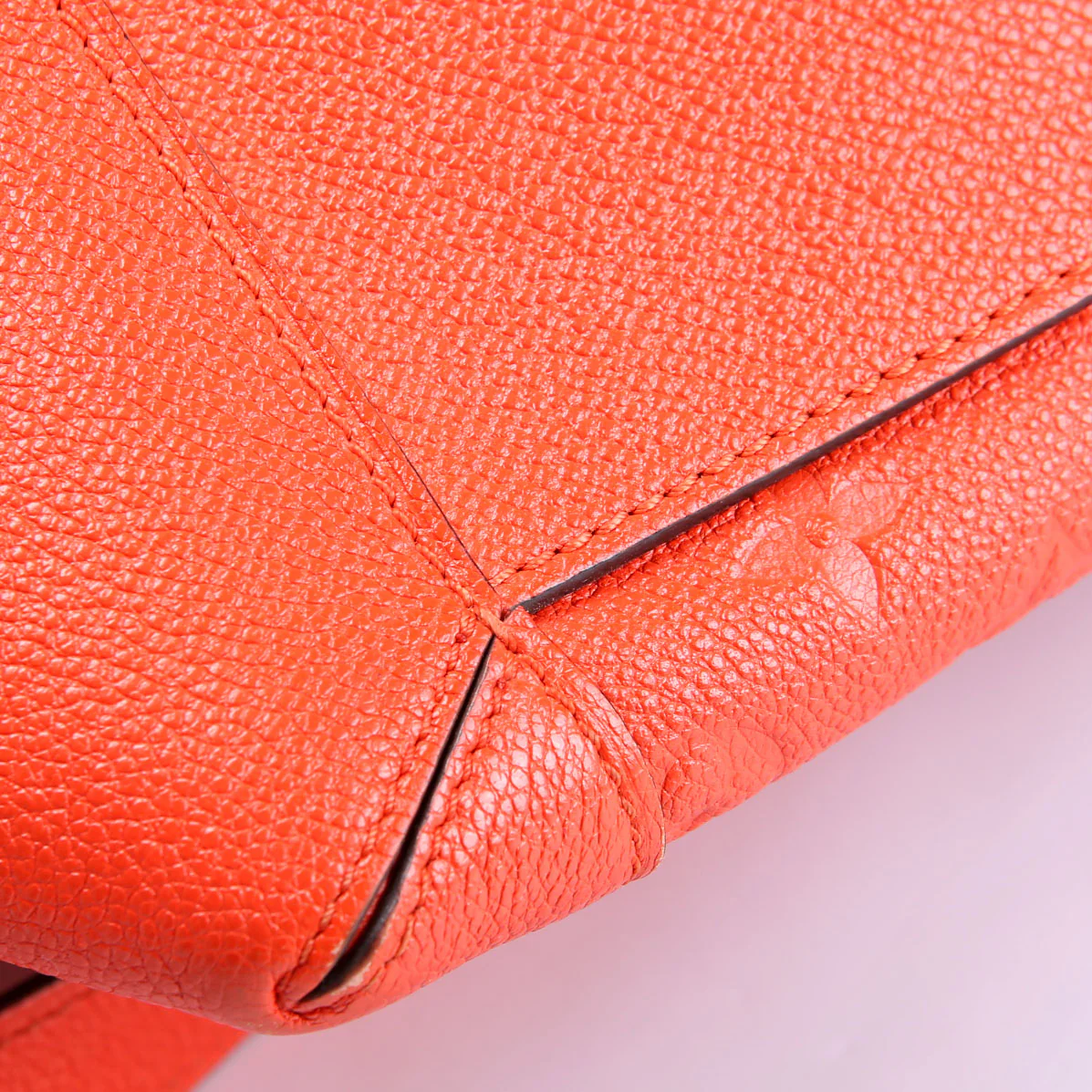 Bagatelle Hobo Empreinte Orange/Black - Image 7