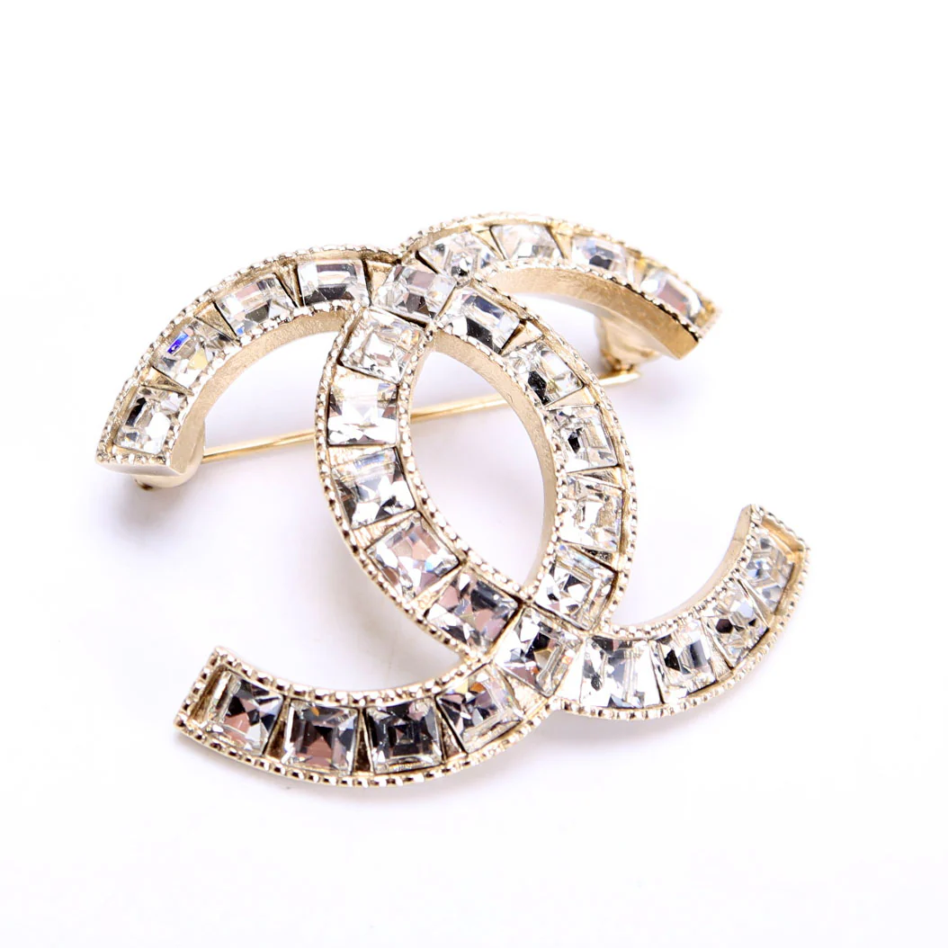 Baguette Crystal CC Brooch Gold - Image 2