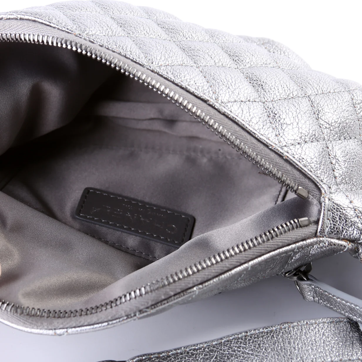 Banane Waist Bag Metallic Calfskin 21M - Image 5