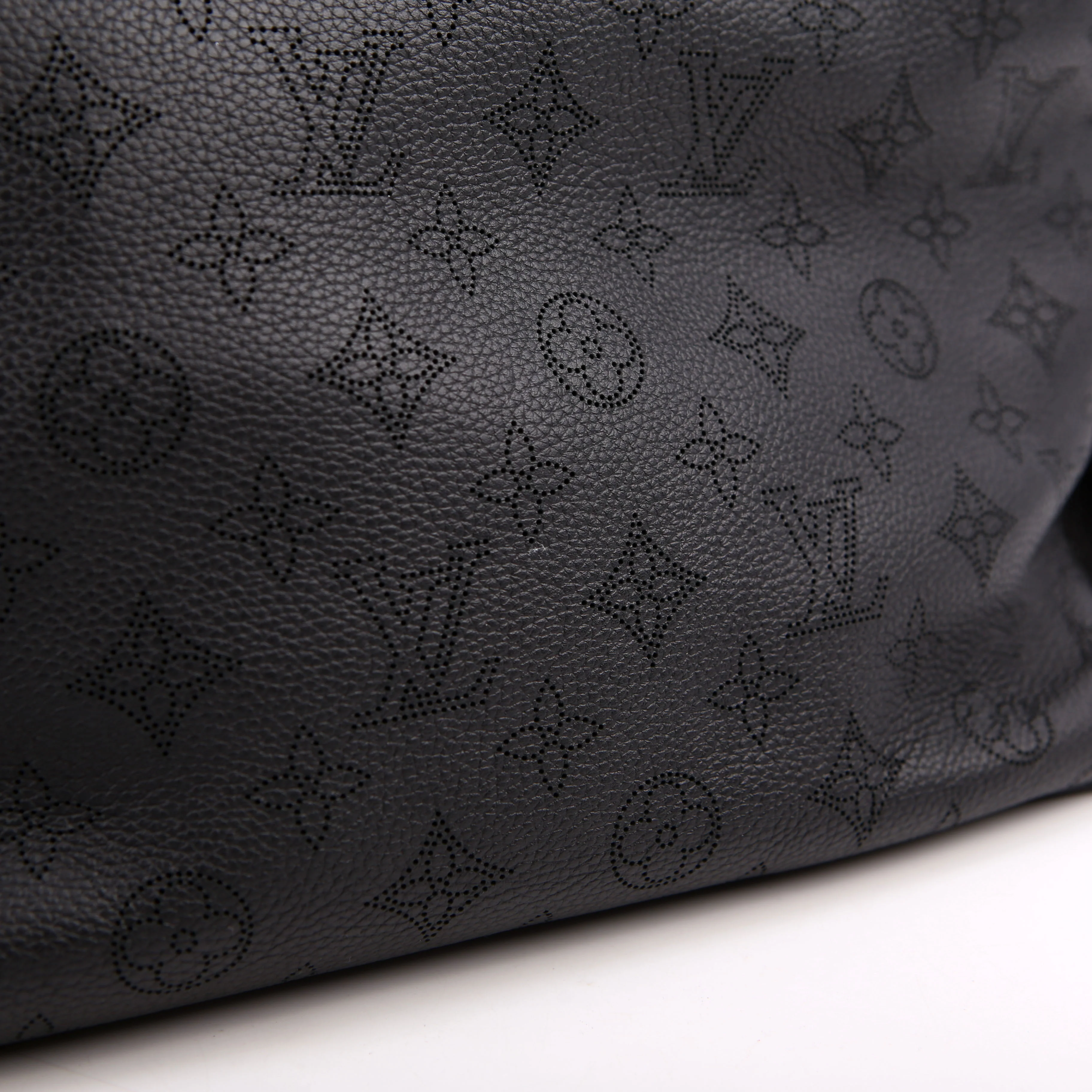 Beaubourg Hobo MM Mahina Black - Image 11