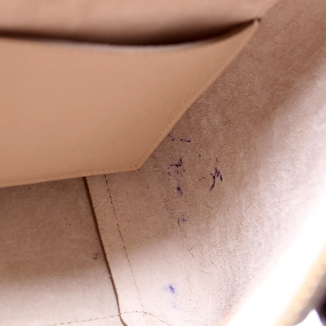 Belt Bag Micro Taupe - Image 8