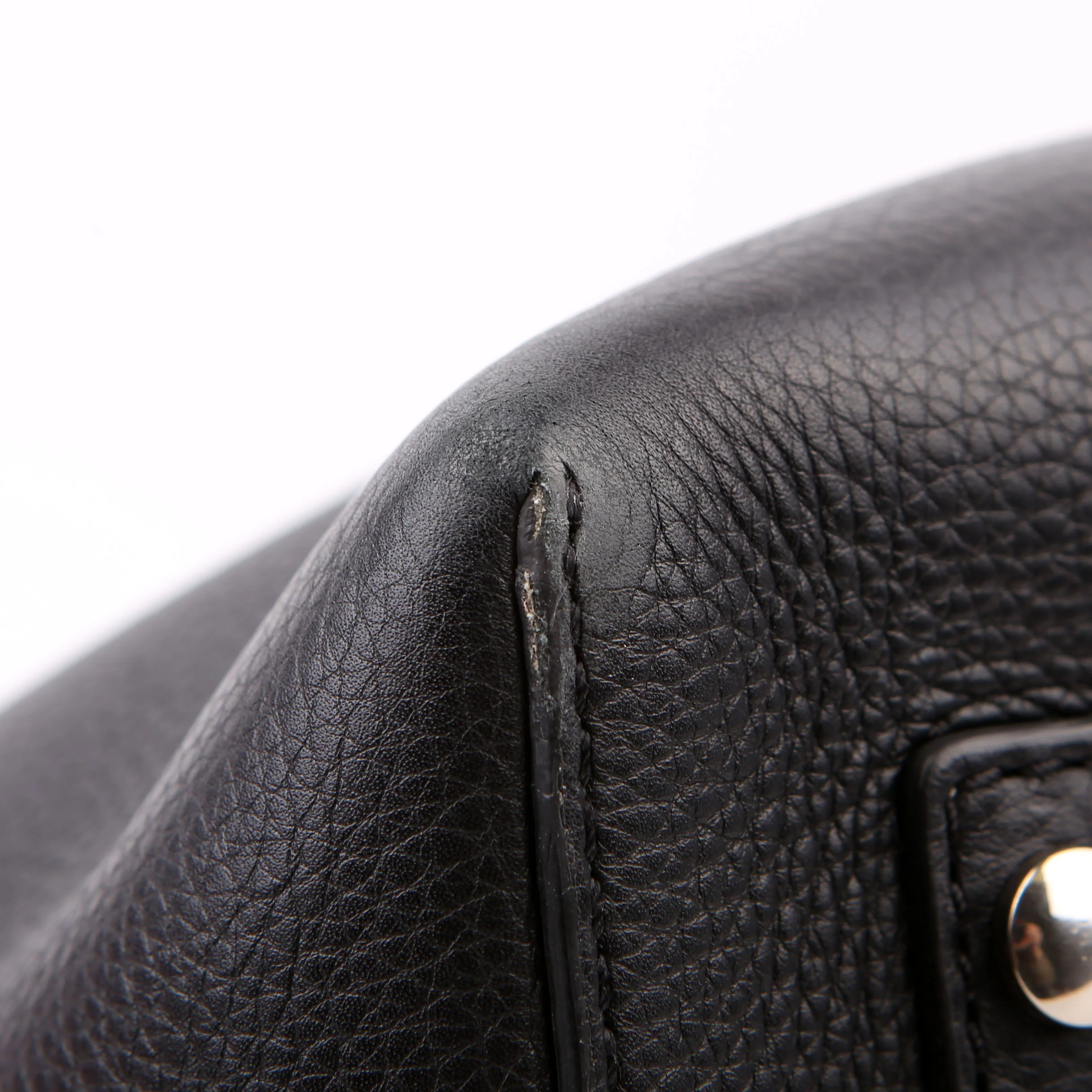 Belt Tote Bag Medium Leather Black - Image 7