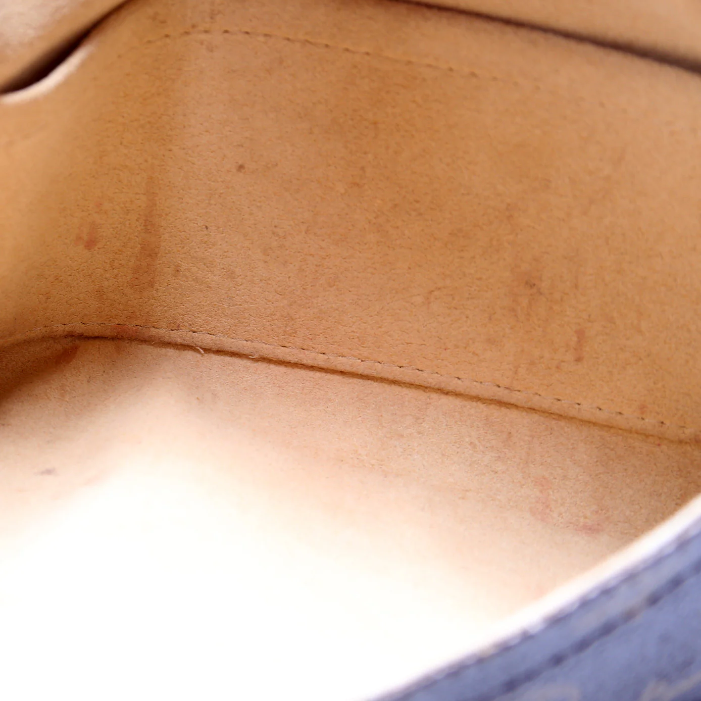 Beverly Clutch Monogram - Image 10