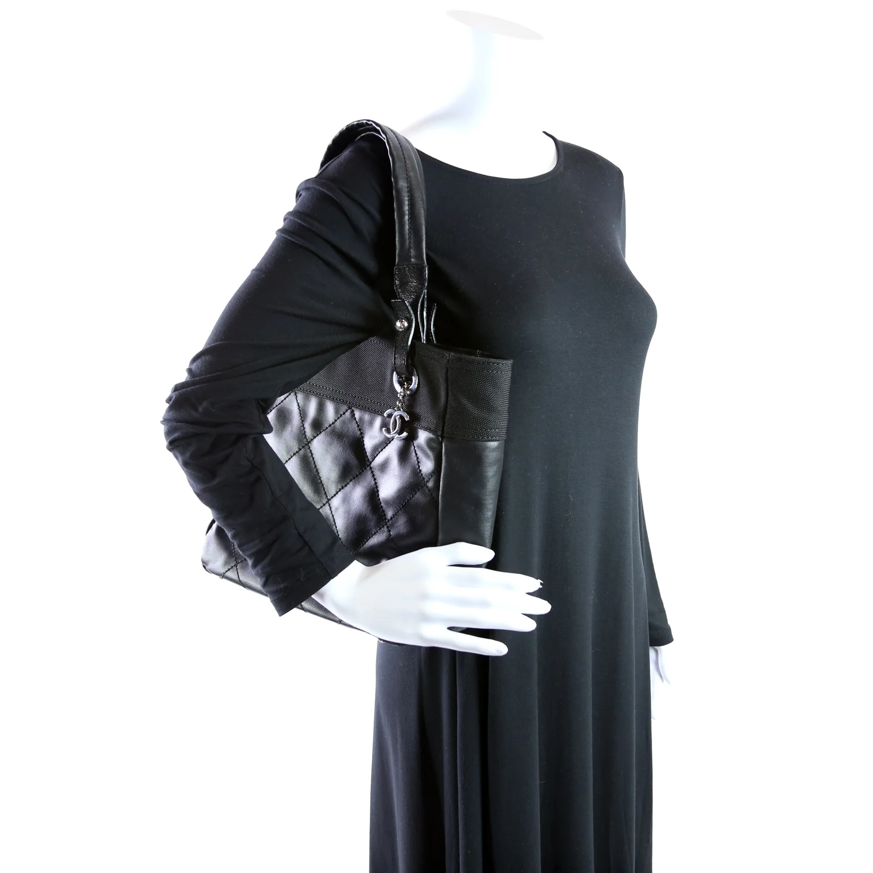 Biarritz Coated Canvas Tote Black - Image 12