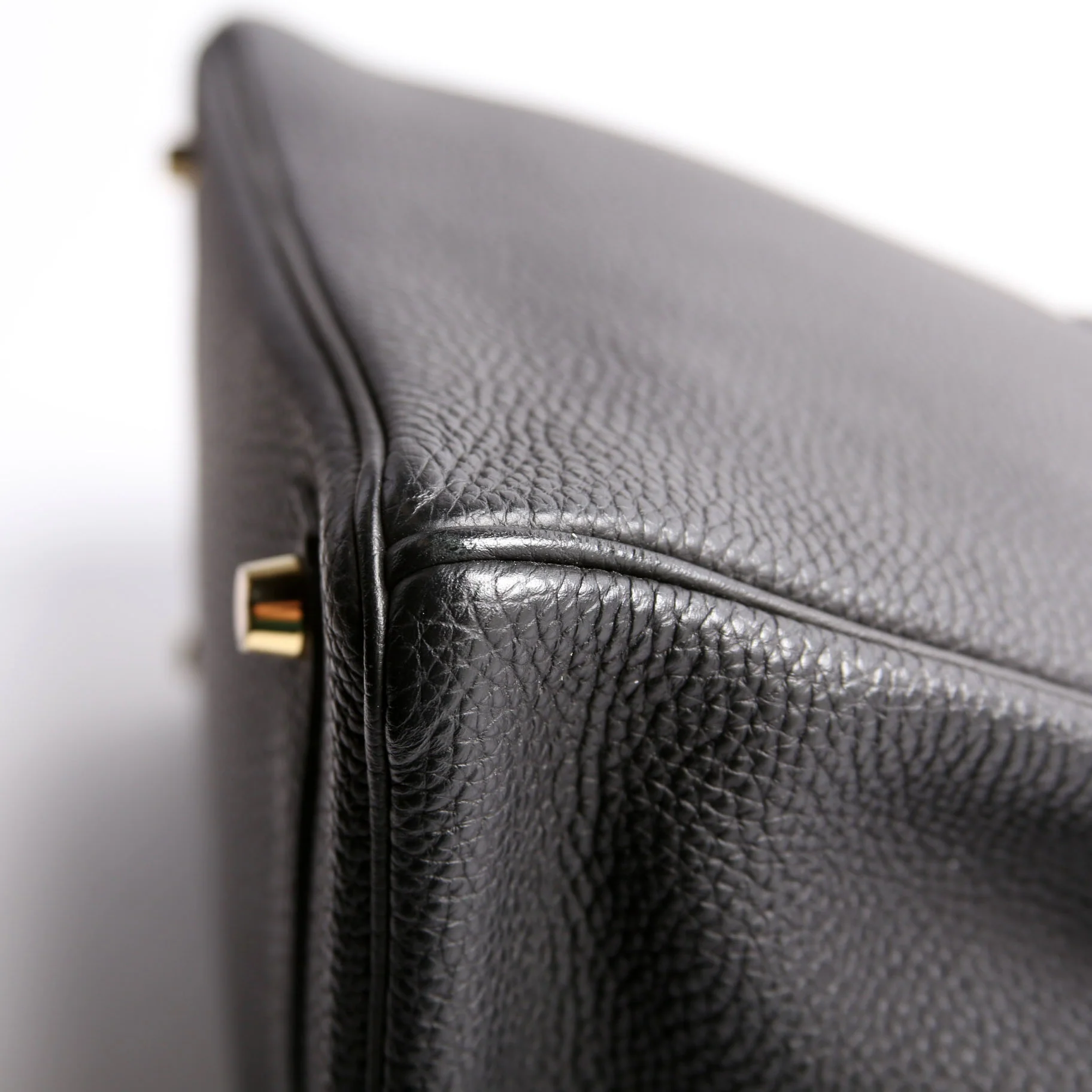 Birkin 30 Togo 2017 Black and Gold - Image 8