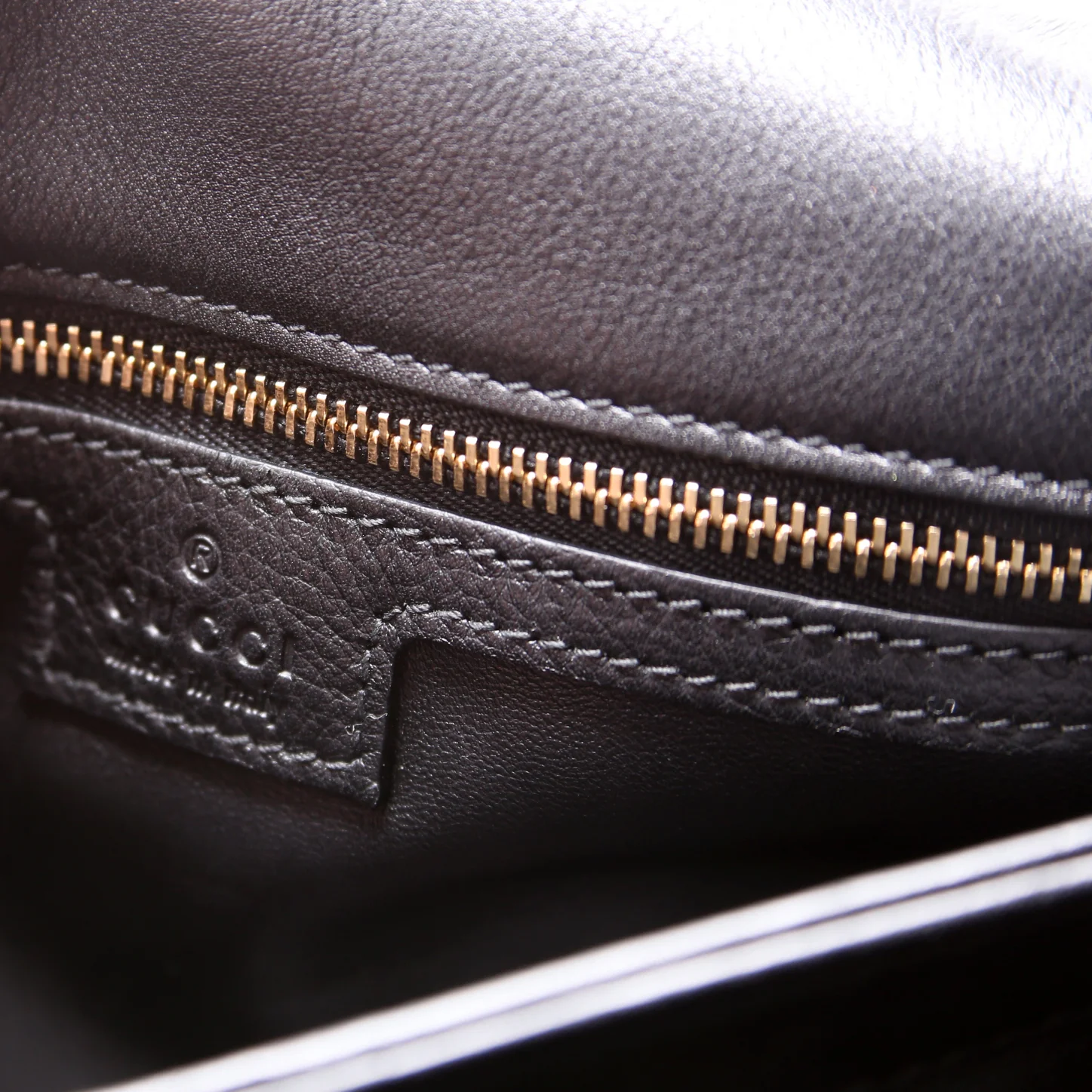 Blondie Medium Top Handle Bag - Image 9