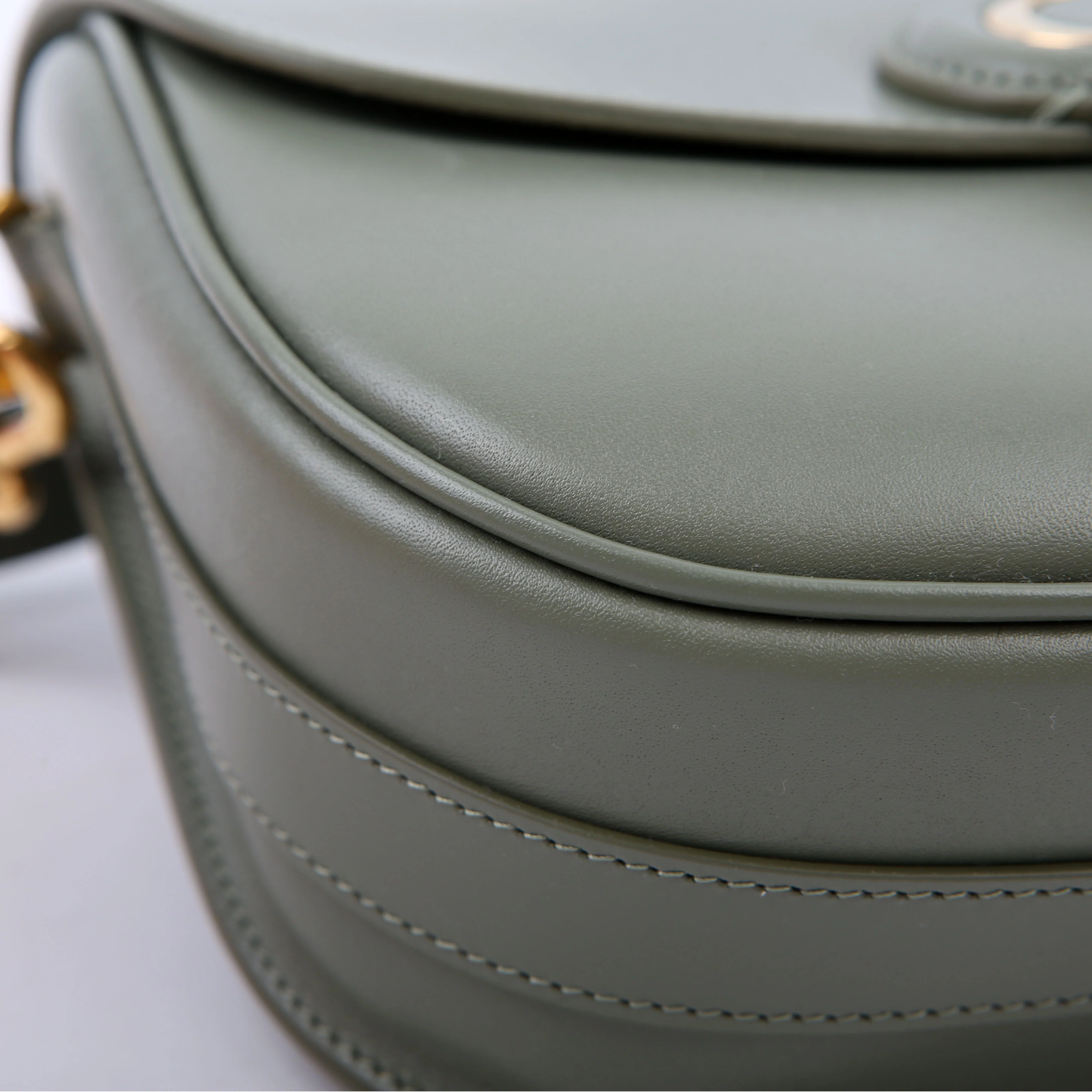 Bobby Bag Medium Calfskin Green - Image 5